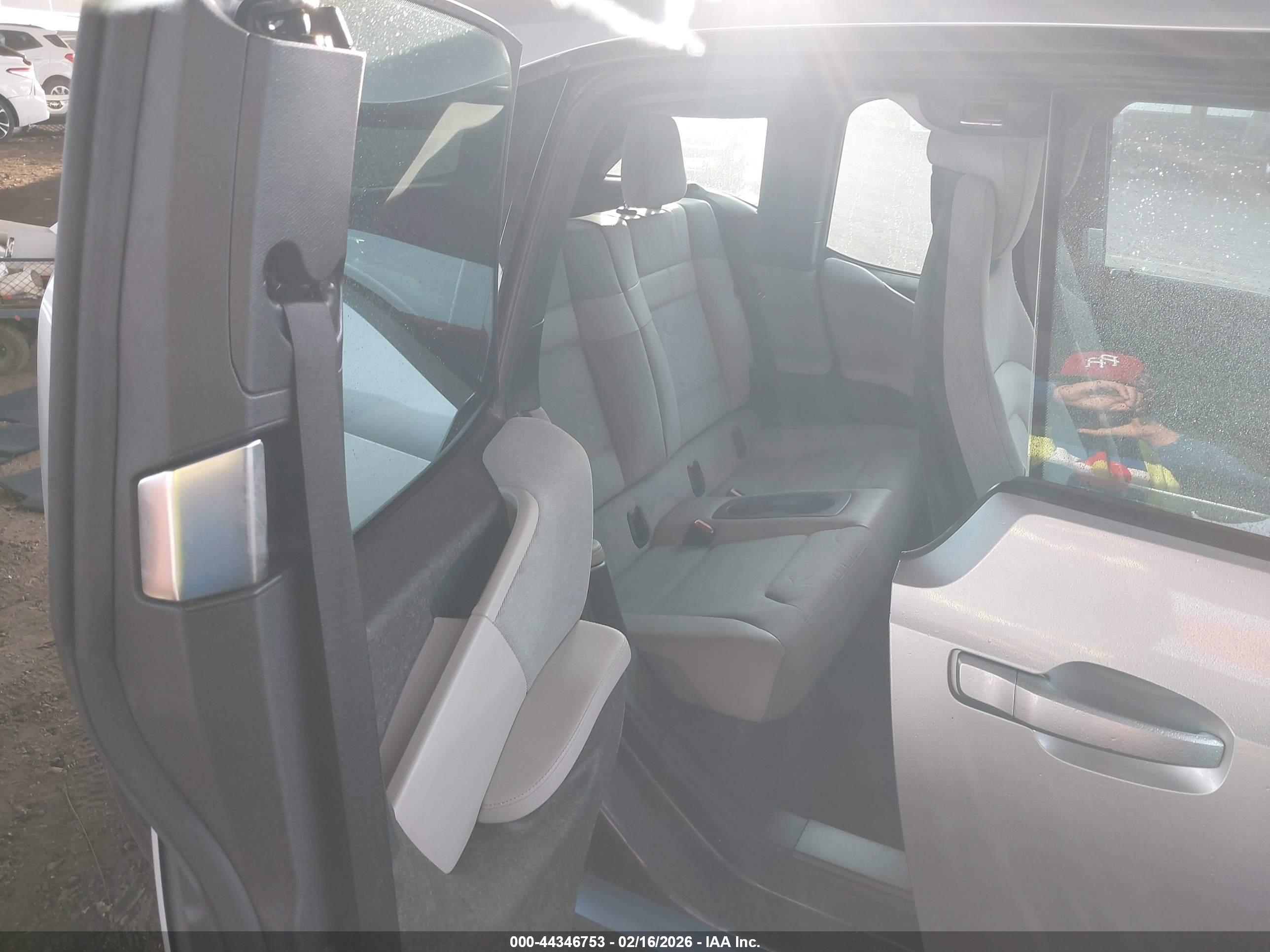 BMW I3 image 8