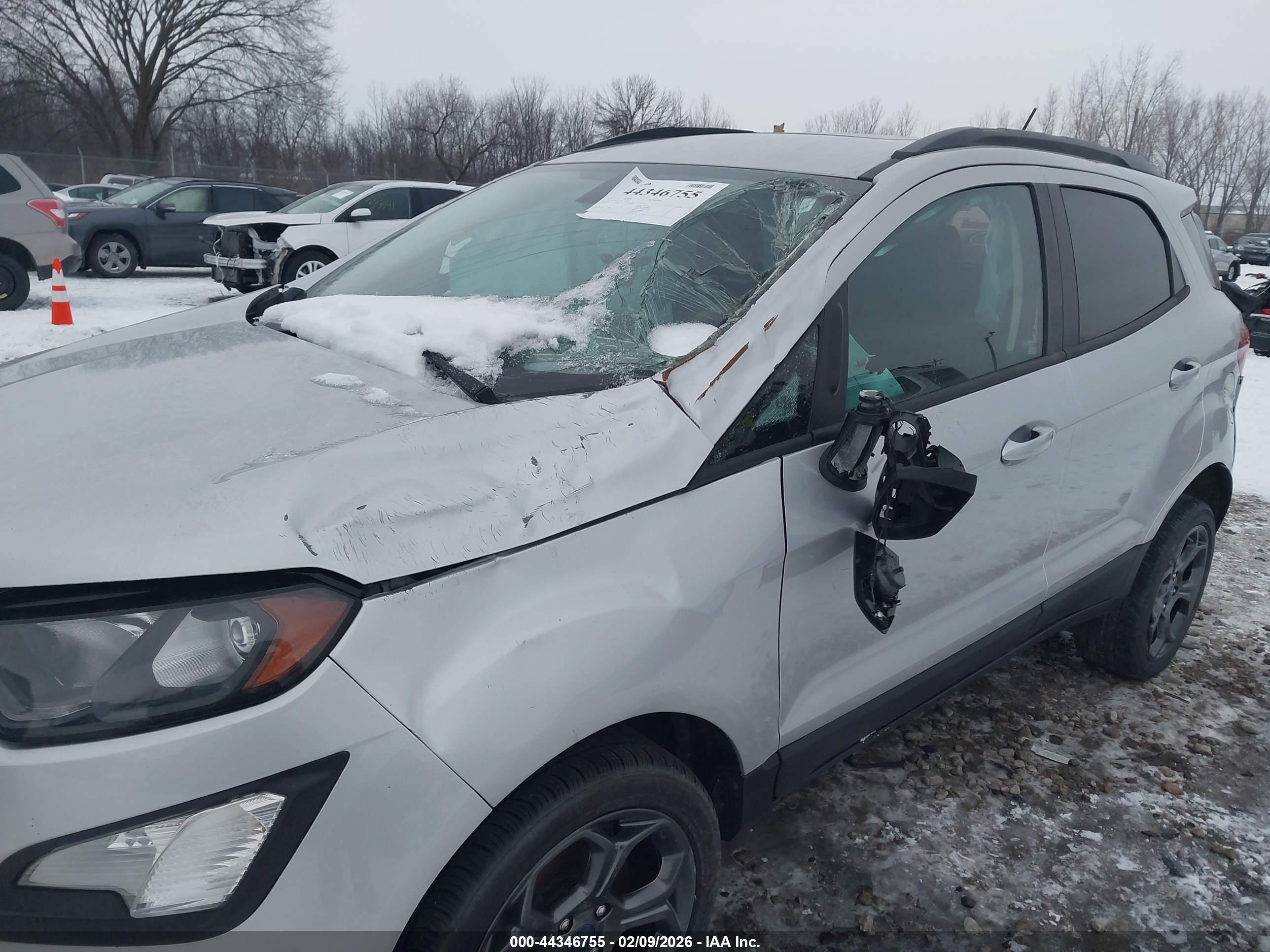 FORD ECOSPORT image 6
