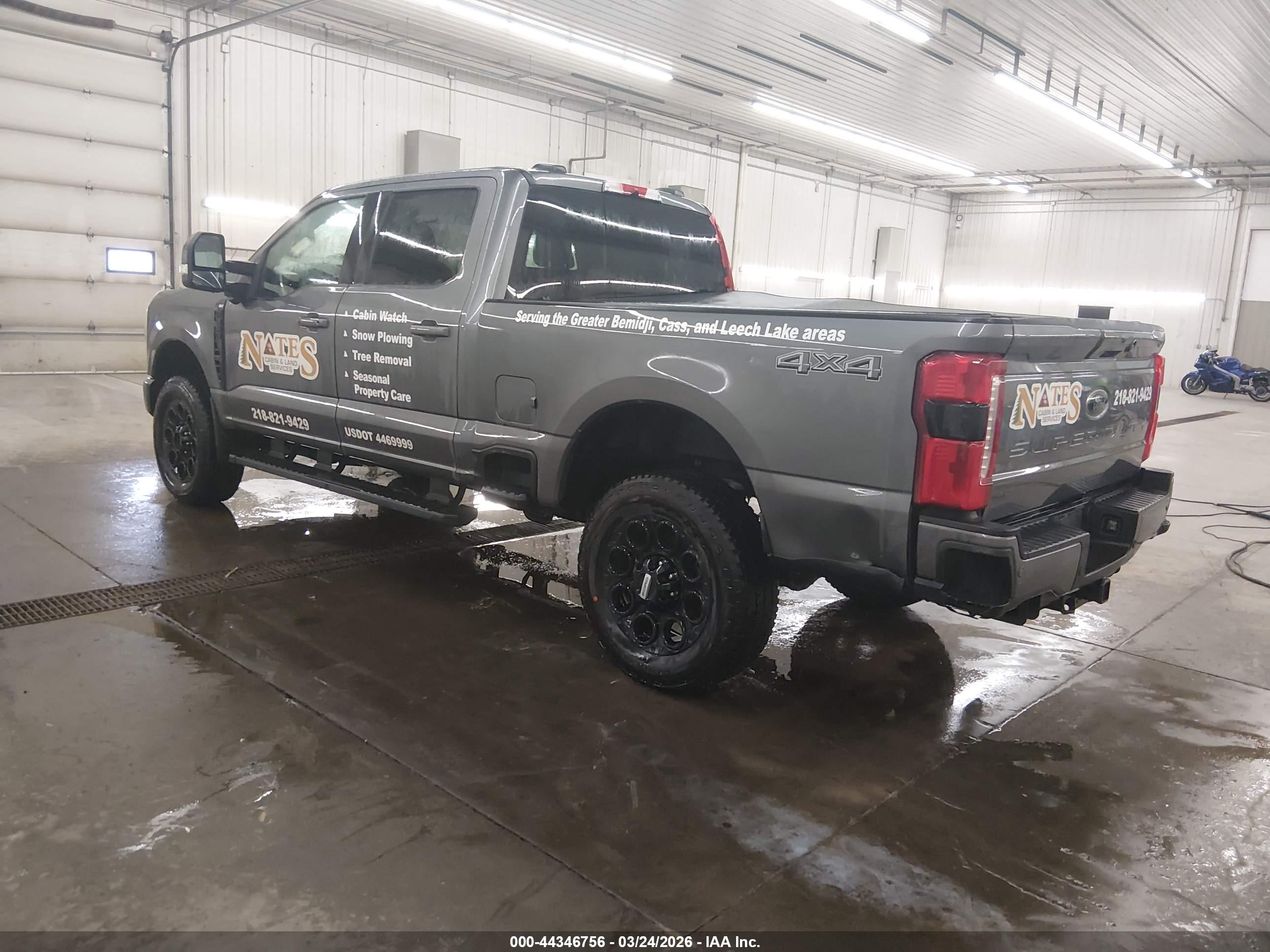 FORD F-350 image 3
