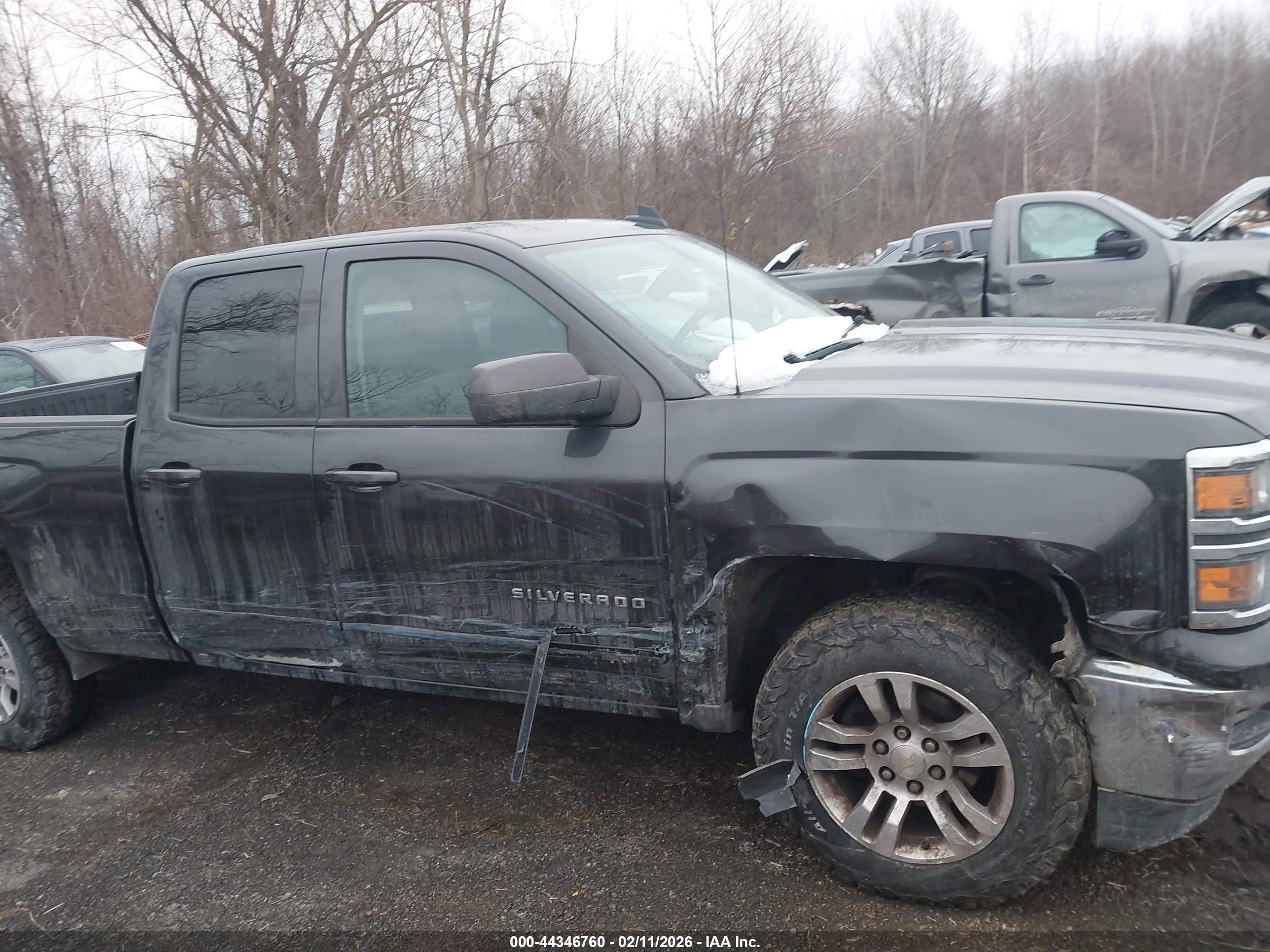 CHEVROLET SILVERADO image 6
