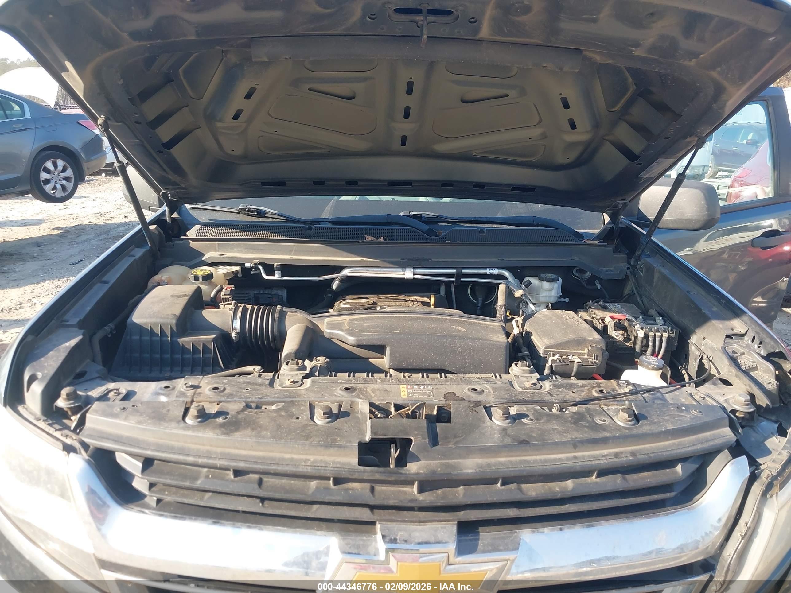 CHEVROLET COLORADO image 10