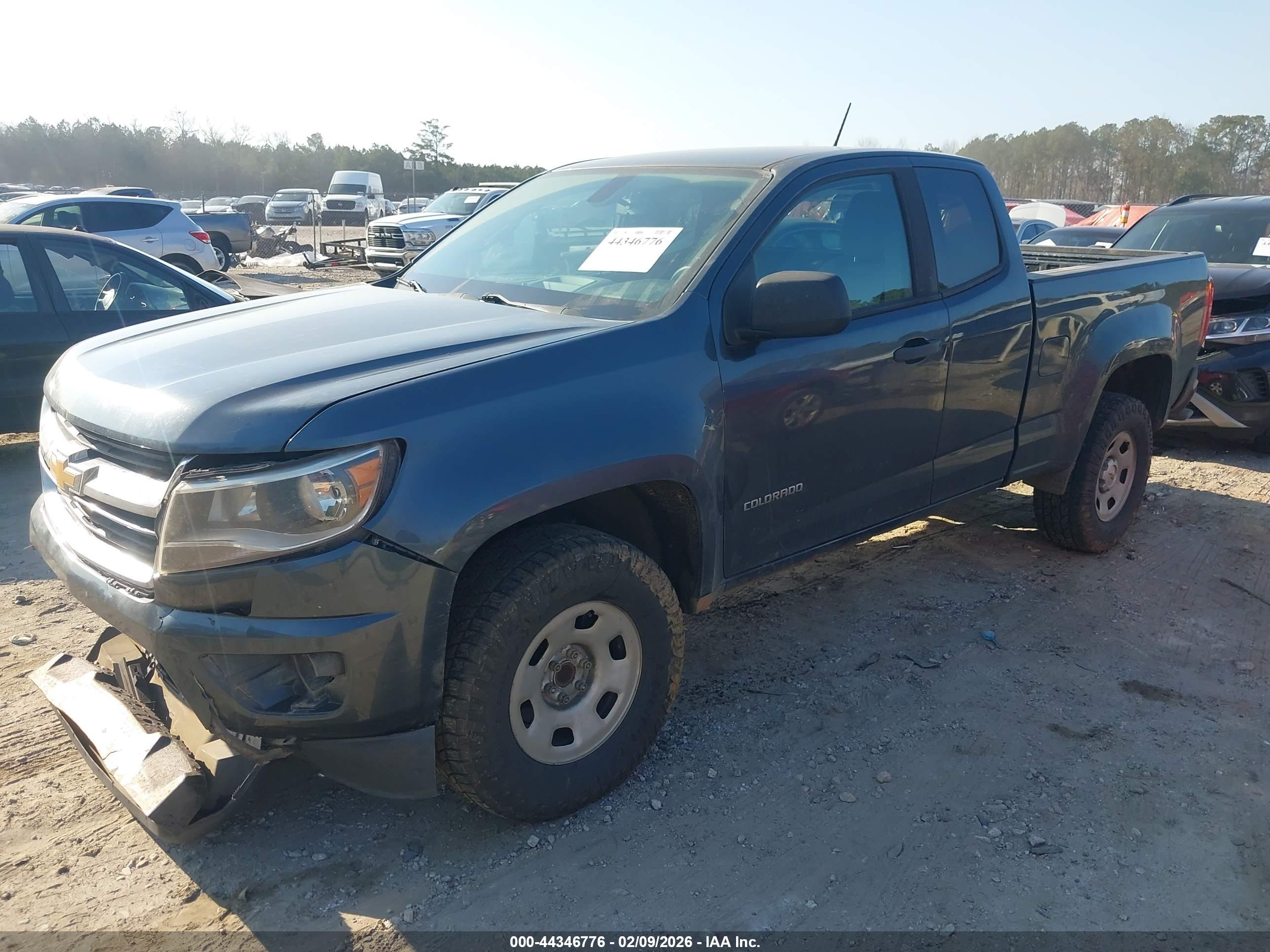 CHEVROLET COLORADO image 2