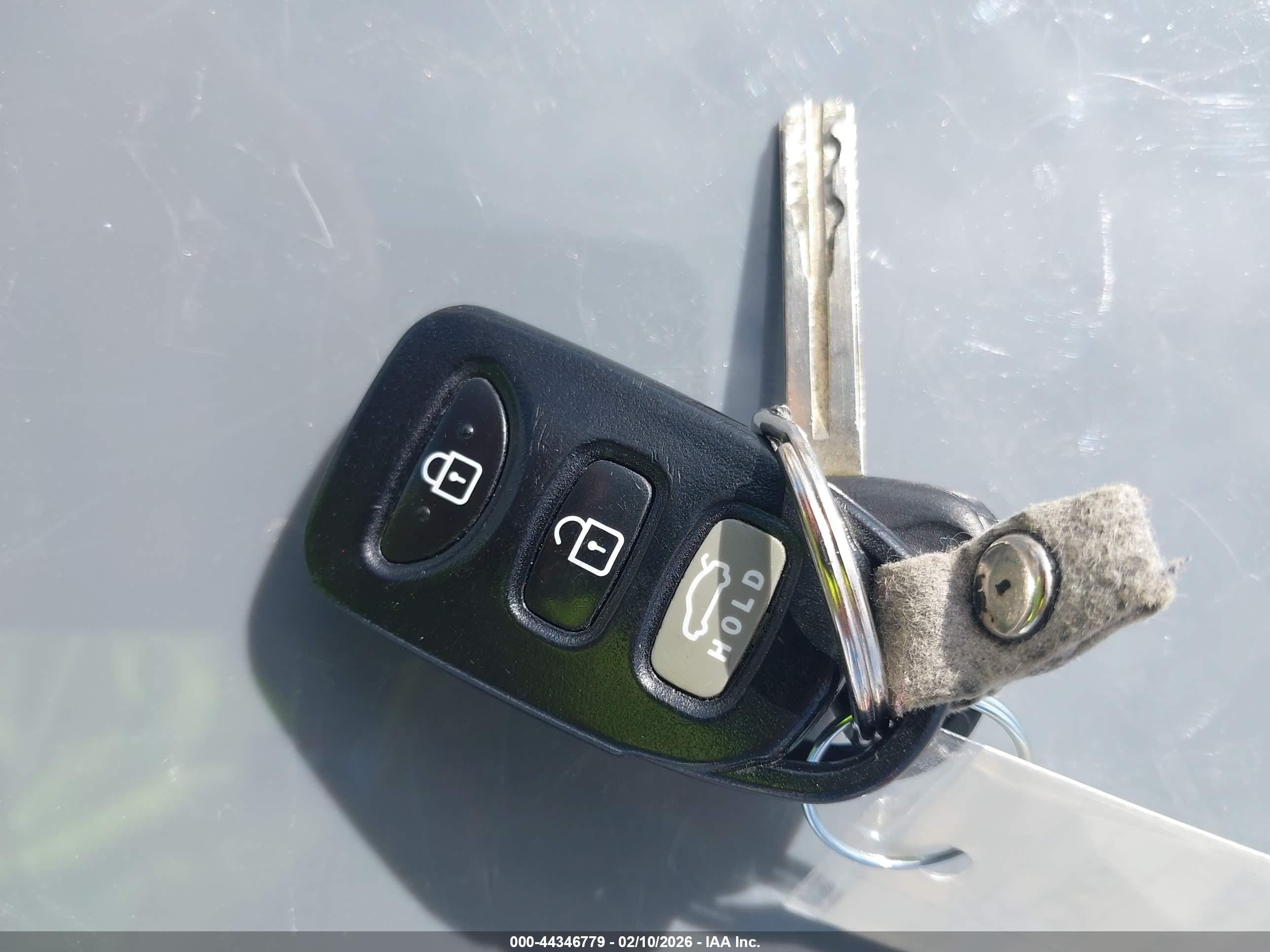 HYUNDAI SONATA image 11