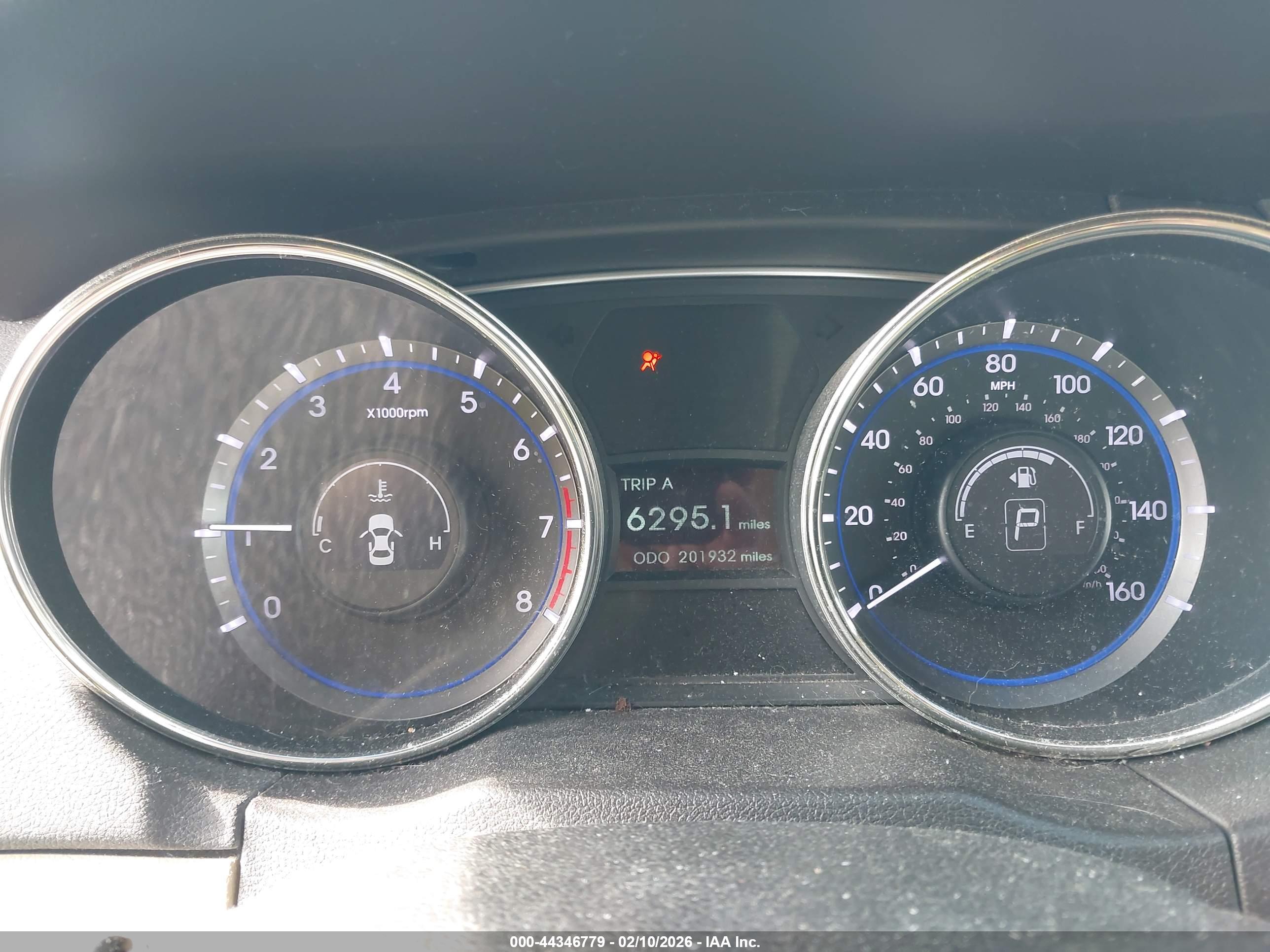 HYUNDAI SONATA image 7