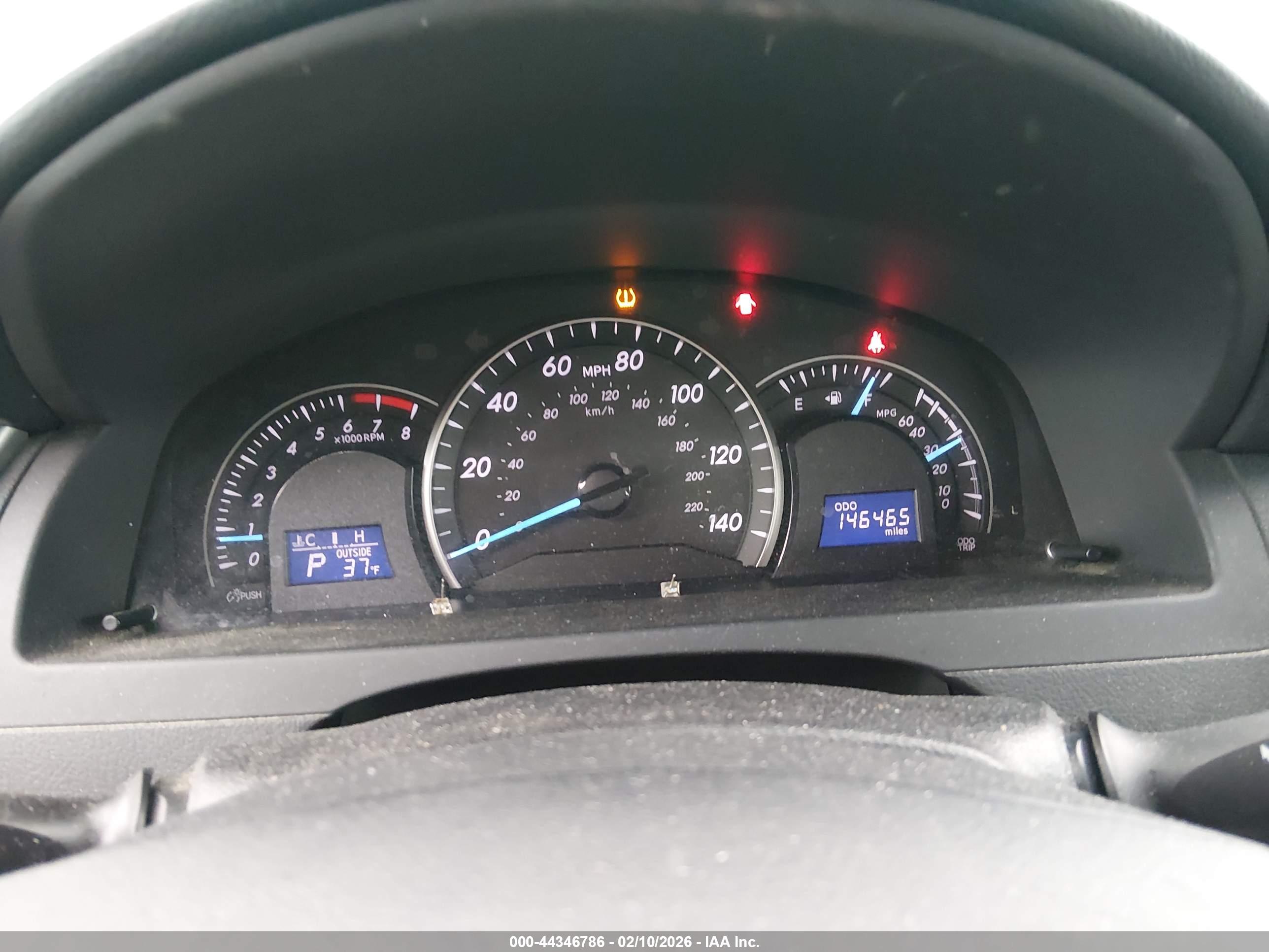 TOYOTA CAMRY image 7