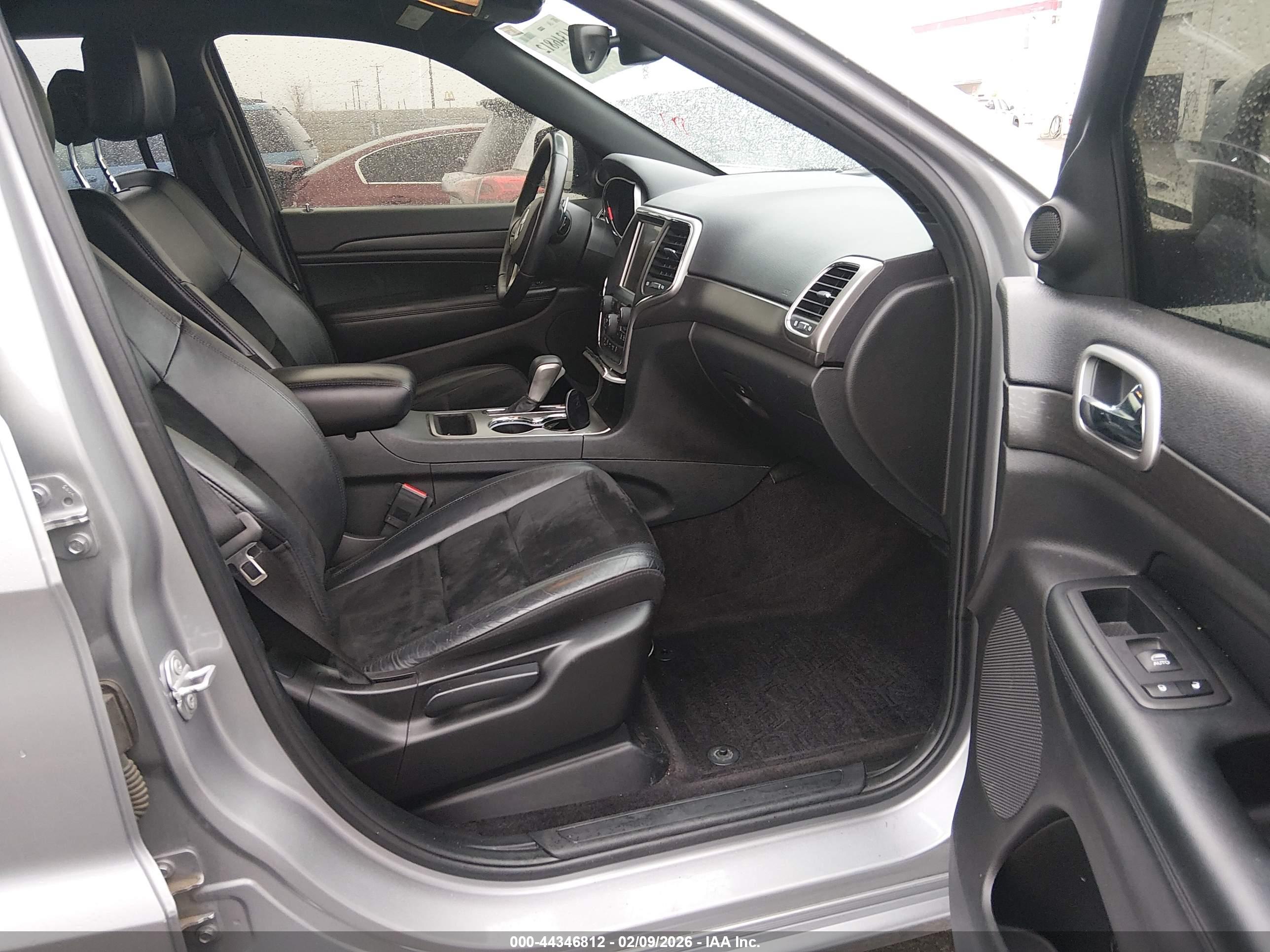 JEEP GRAND image 5