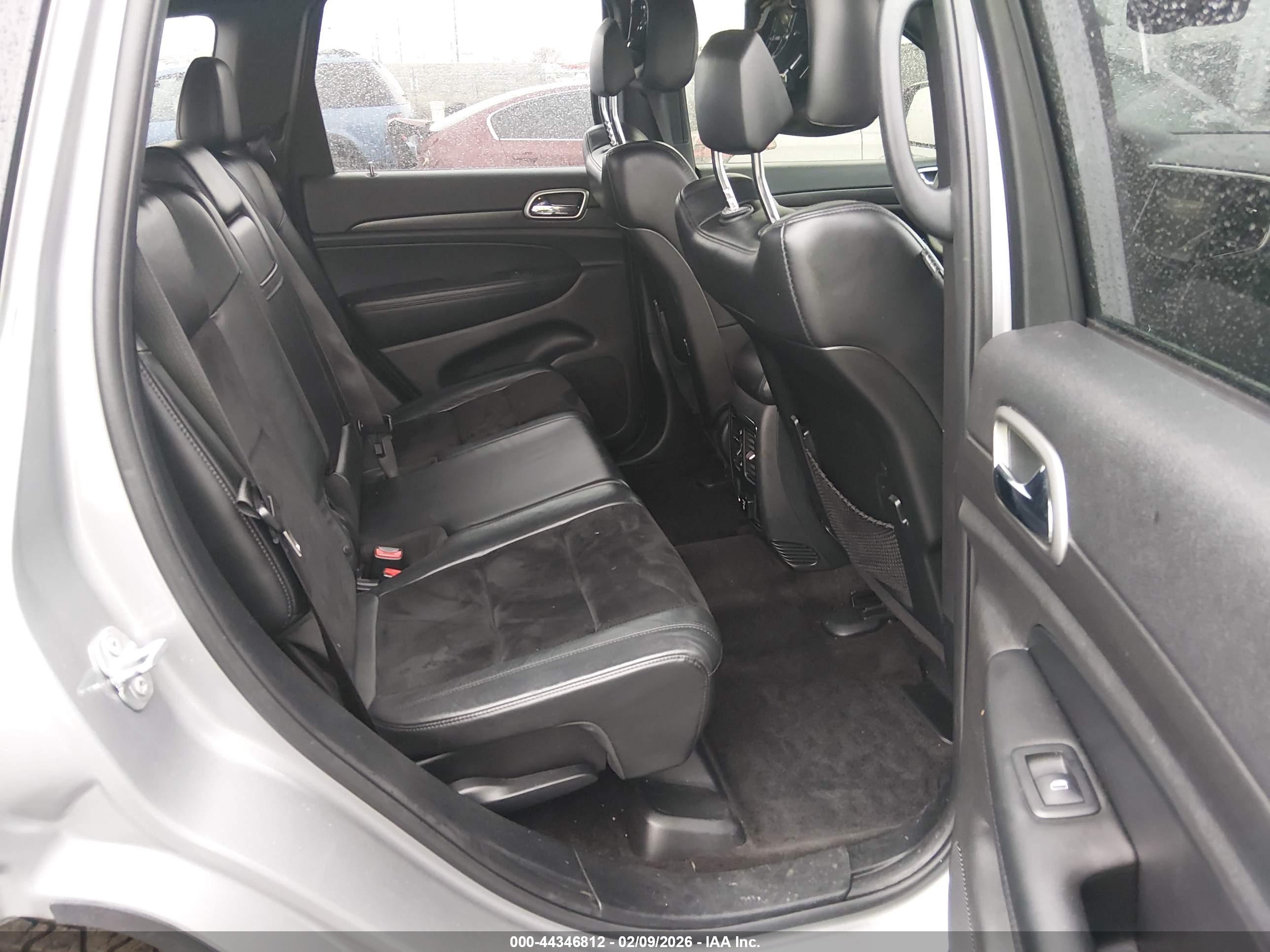 JEEP GRAND image 8