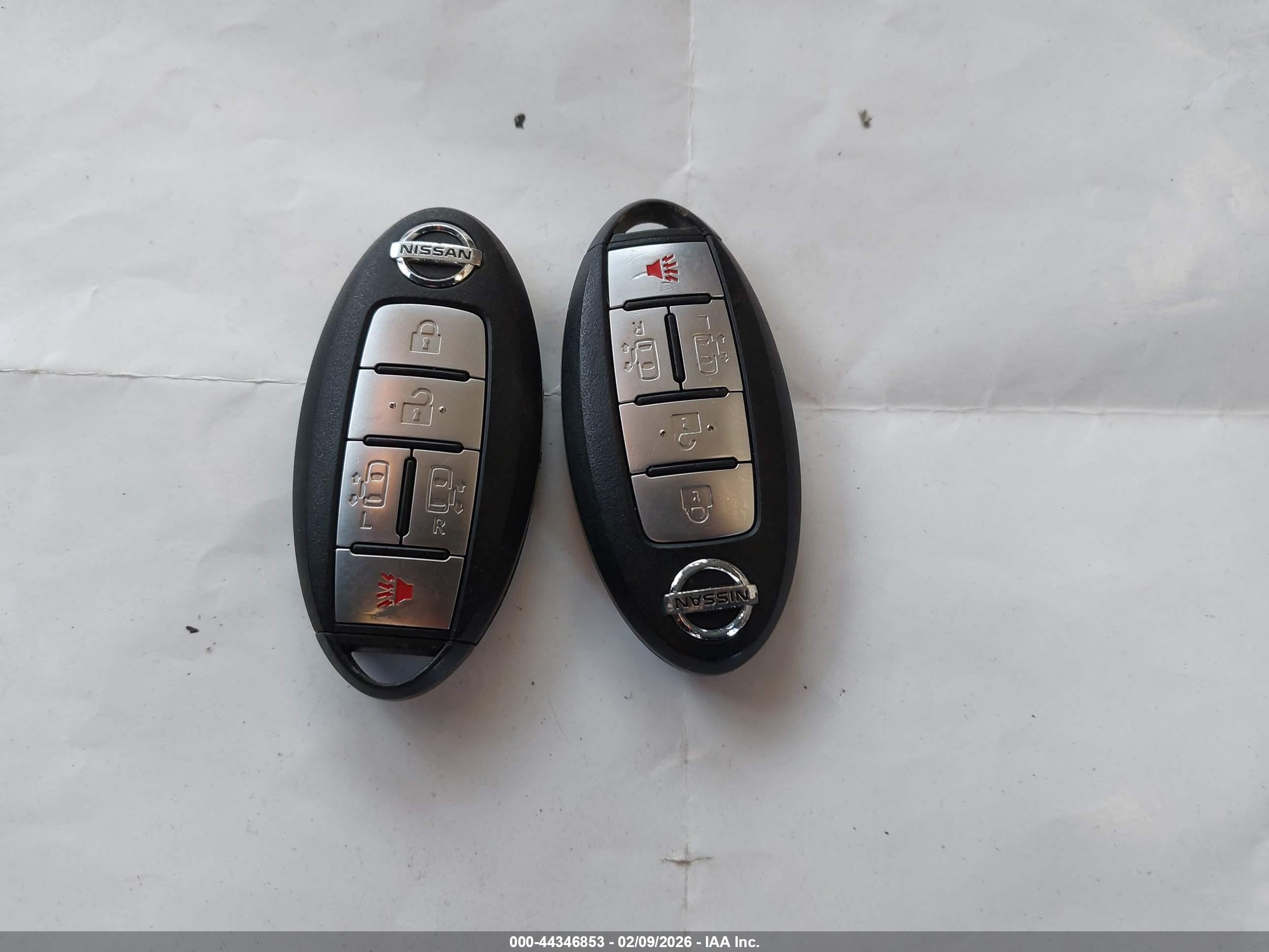NISSAN QUEST image 11