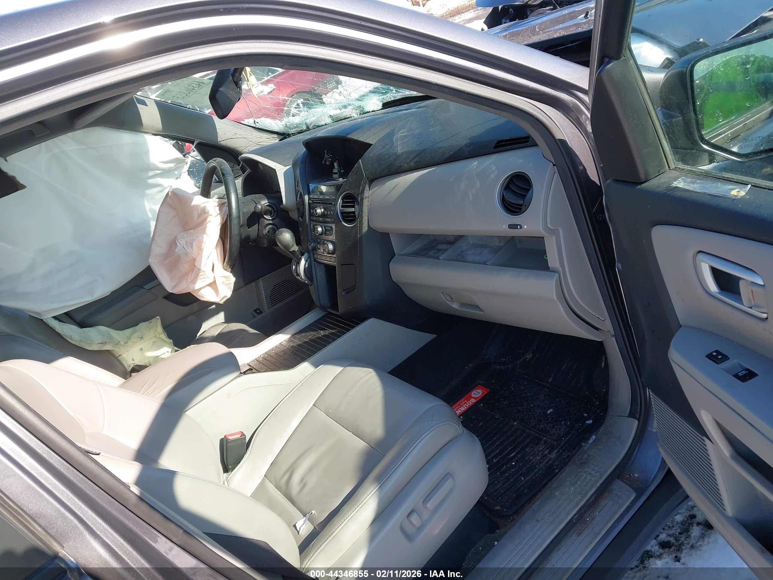 HONDA PILOT image 5