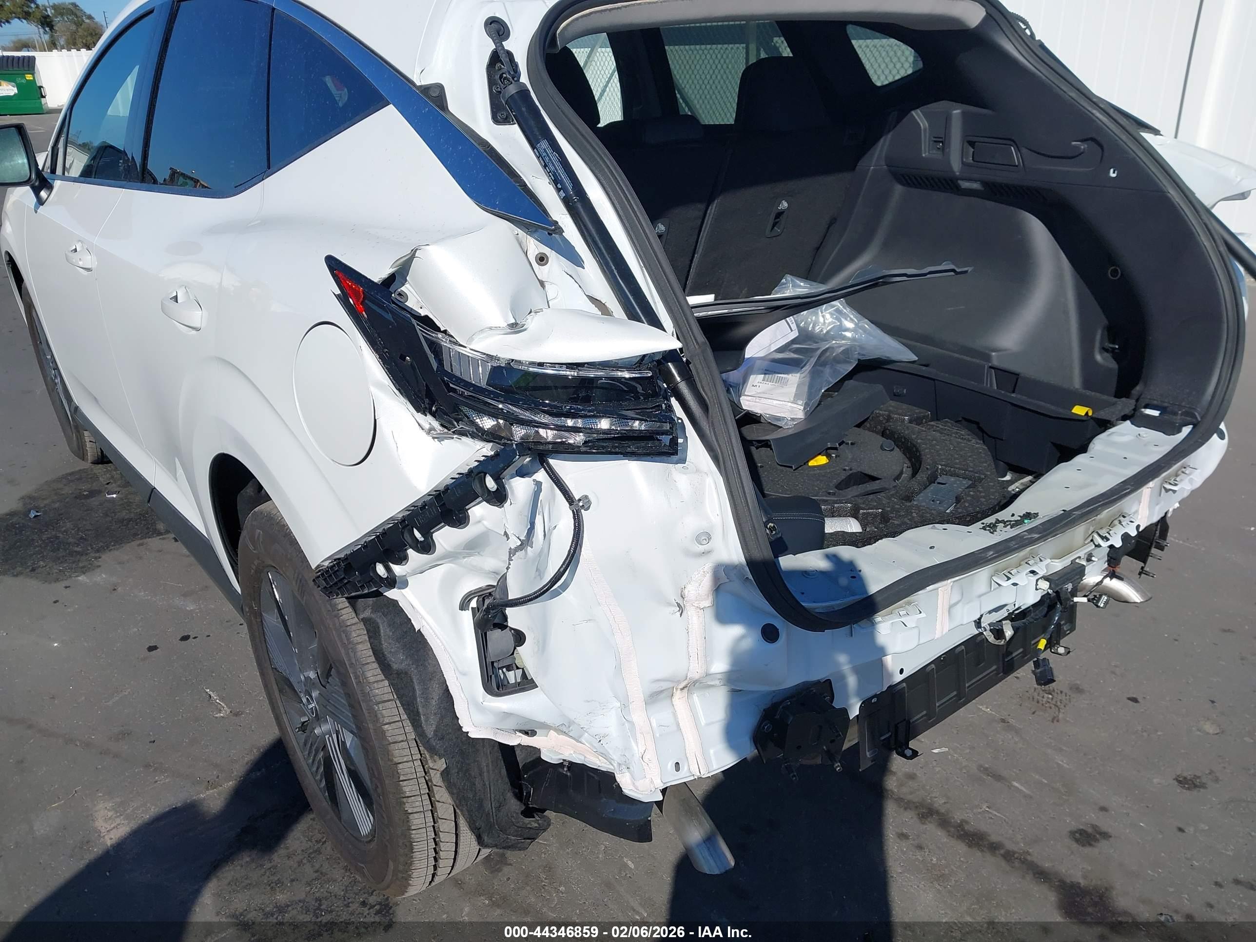 NISSAN MURANO image 6
