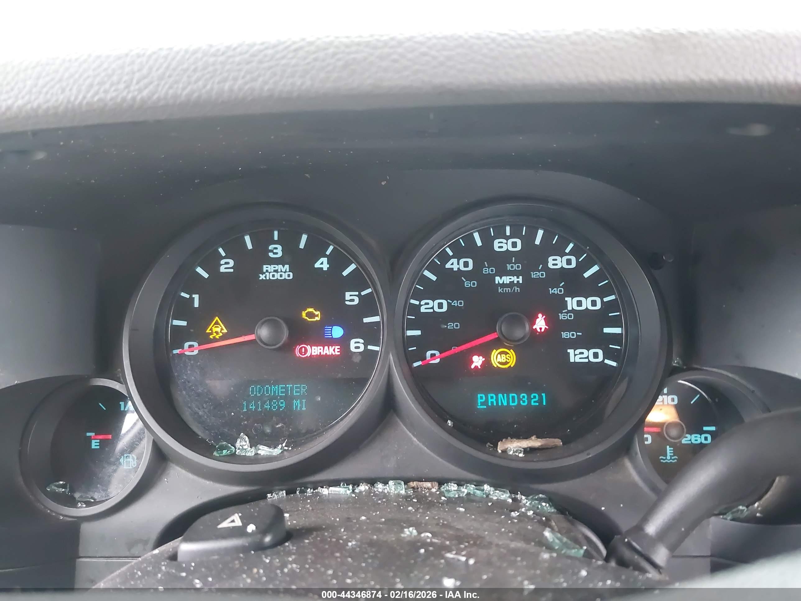 CHEVROLET SILVERADO image 7