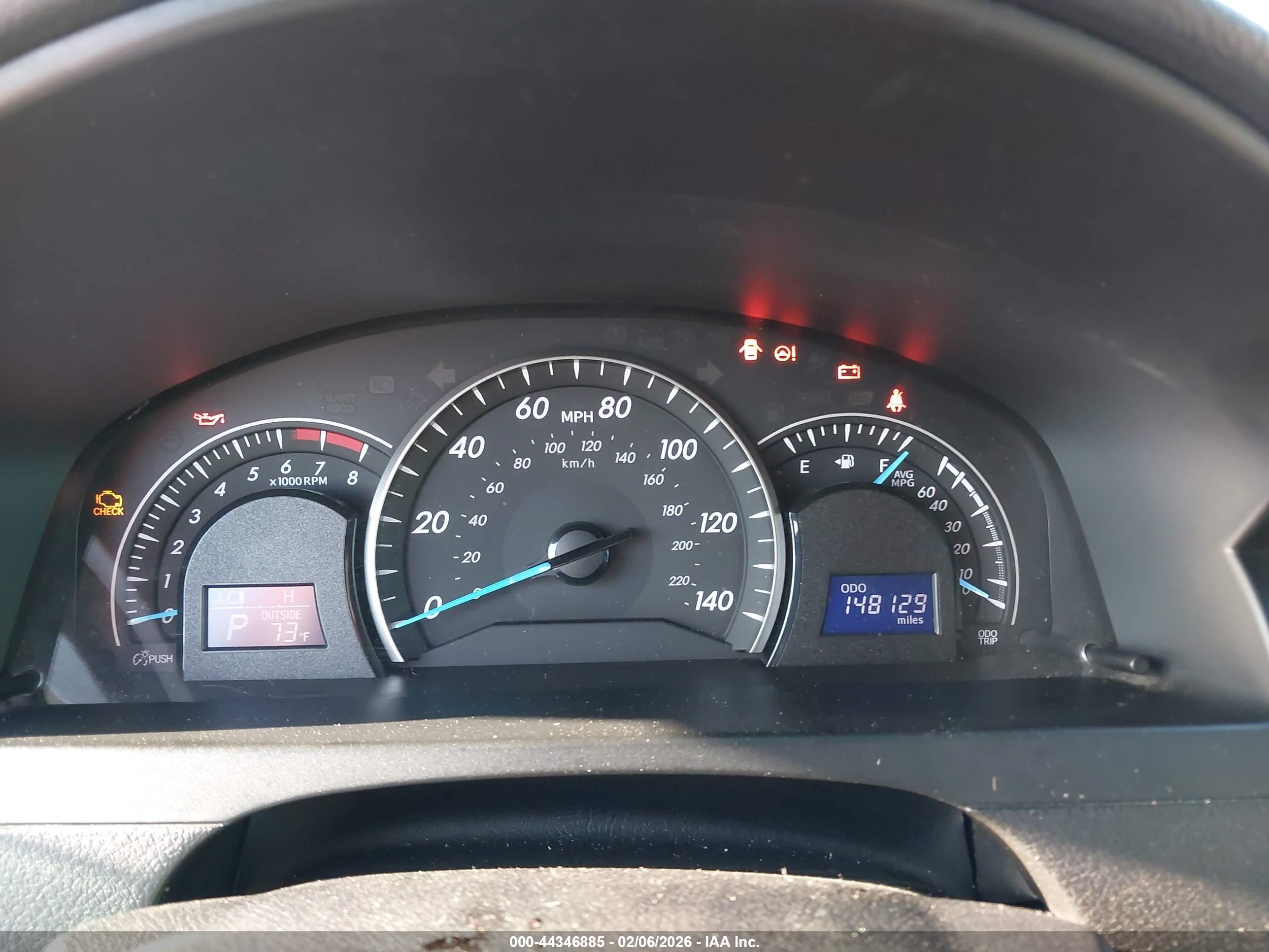 TOYOTA CAMRY image 7