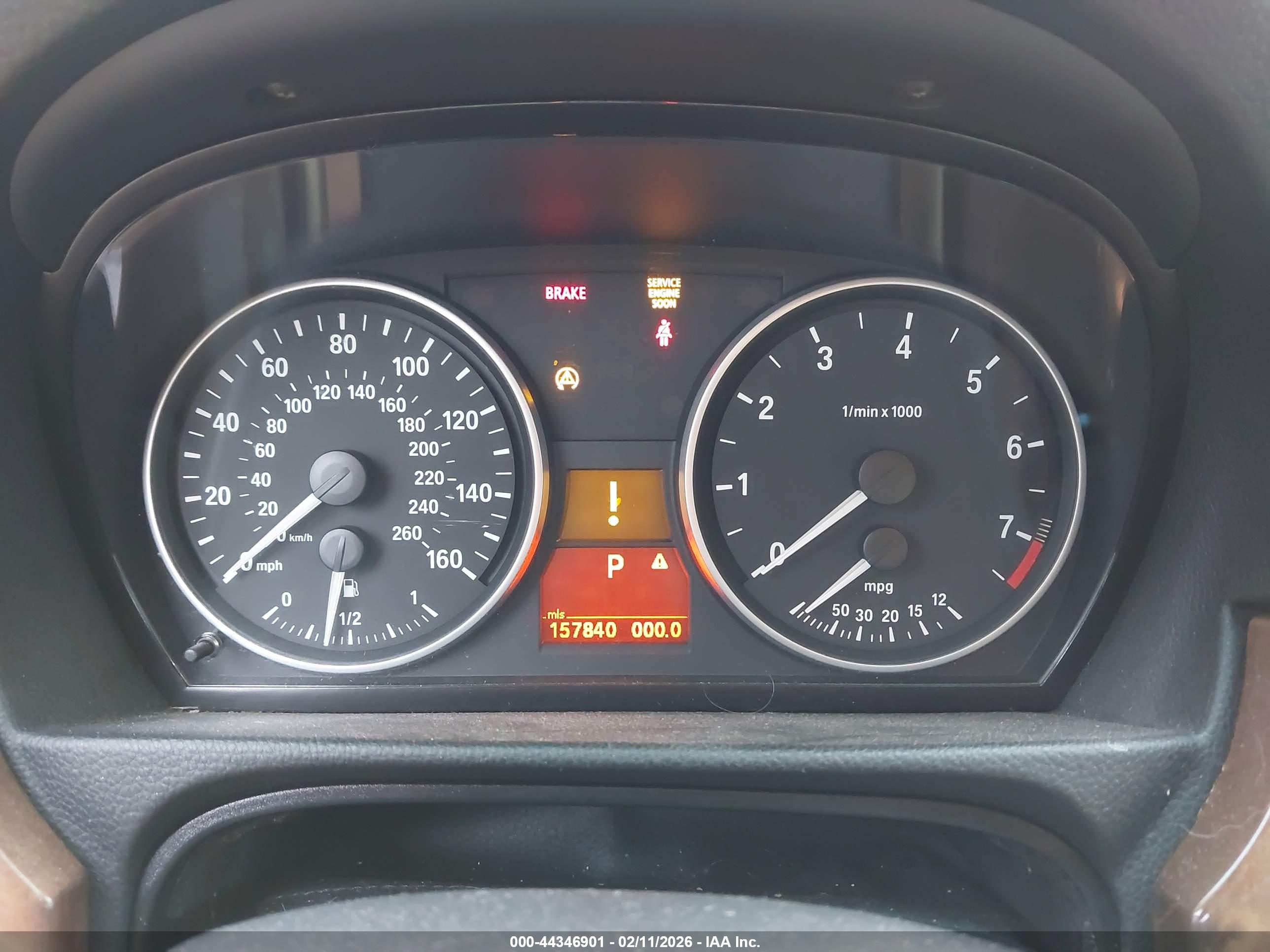 BMW 328XI image 7
