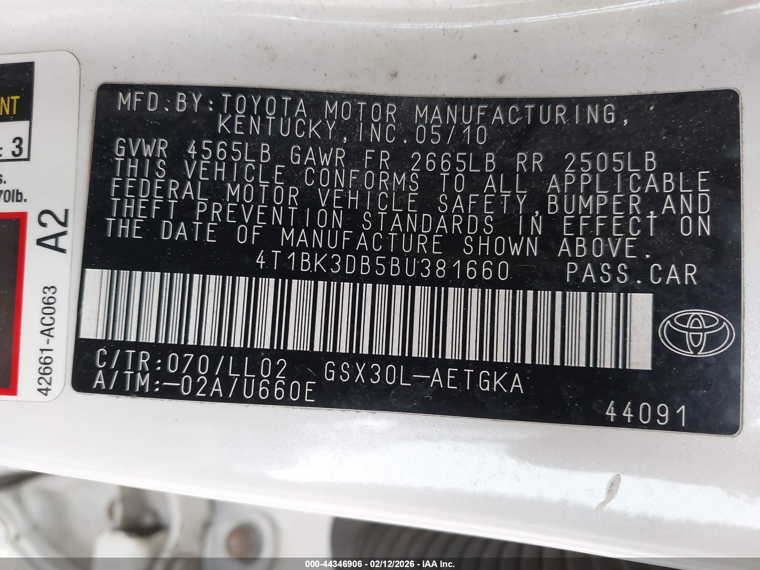TOYOTA AVALON image 9
