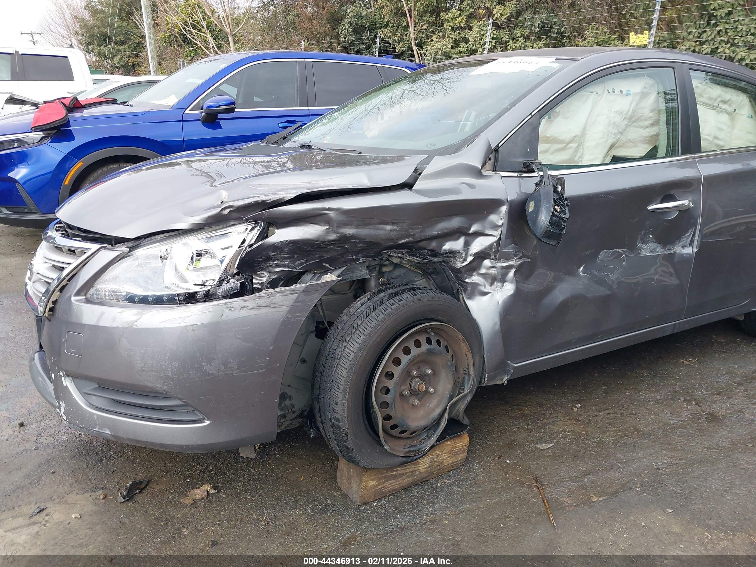 NISSAN SENTRA image 6