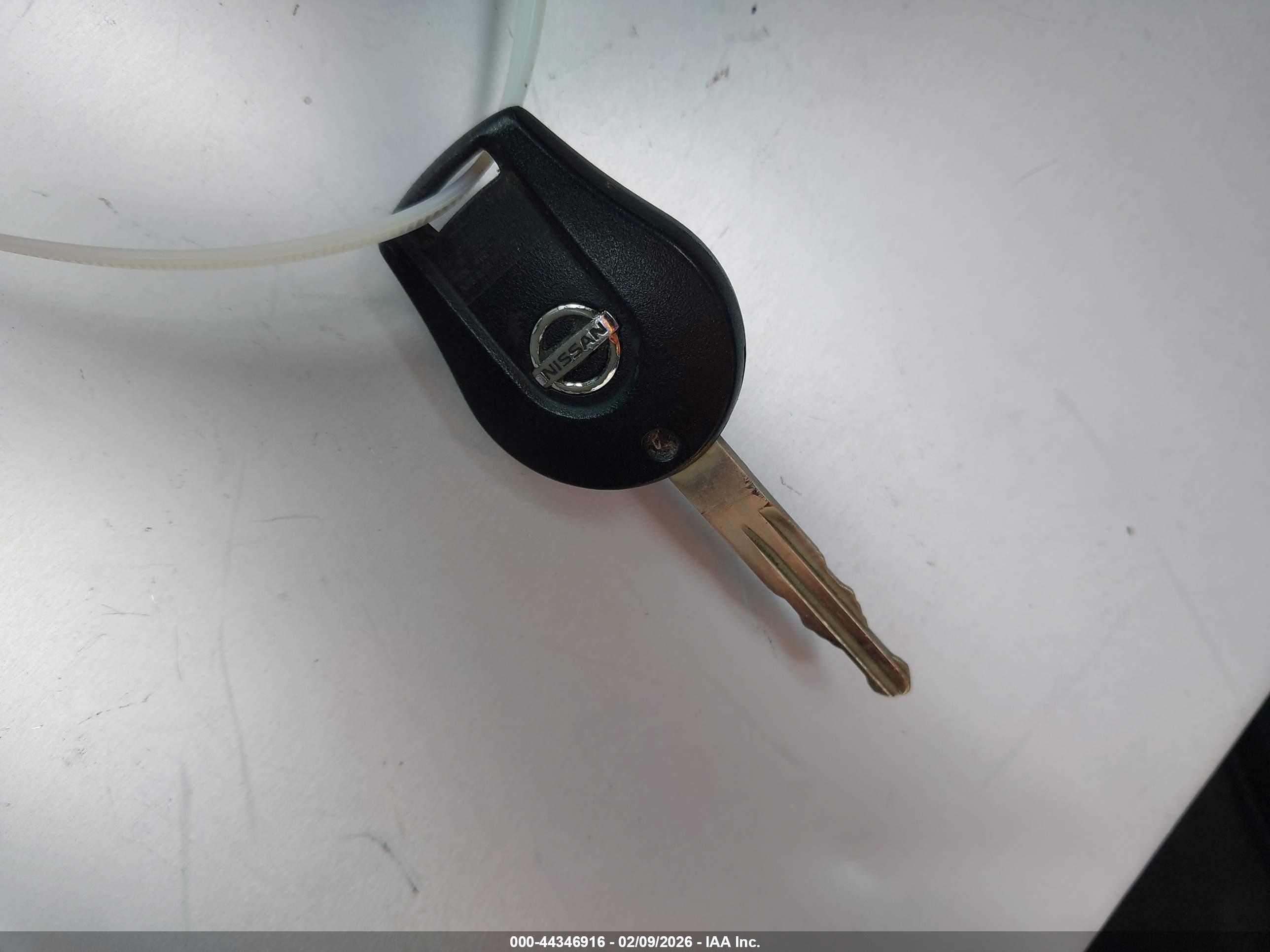 NISSAN ROGUE image 11