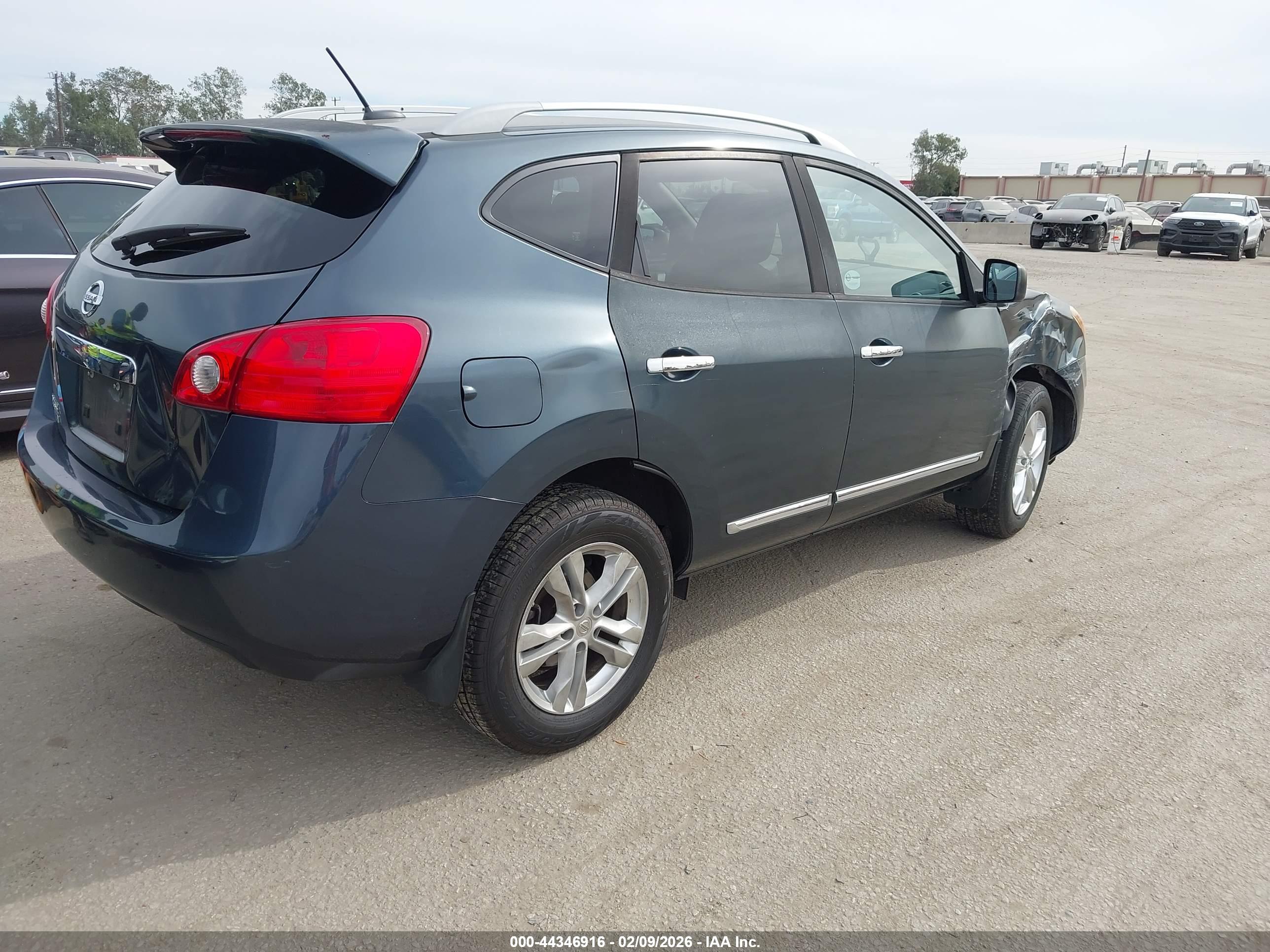 NISSAN ROGUE image 4