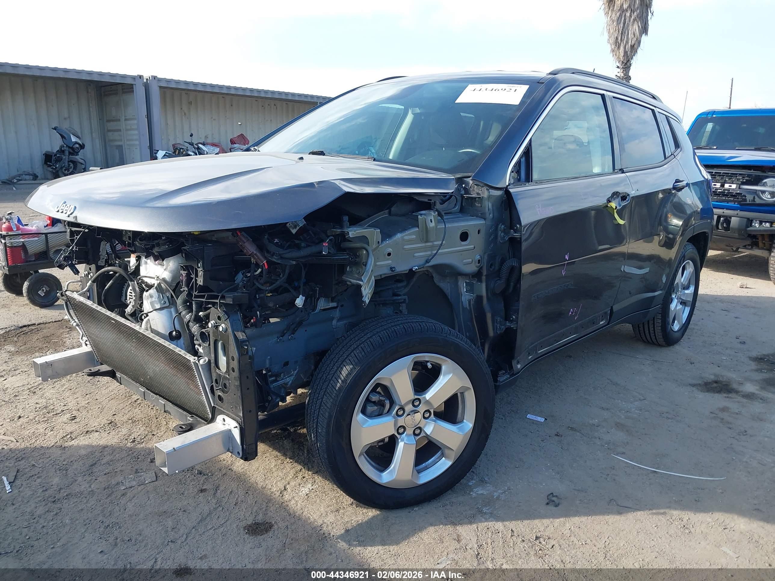 JEEP COMPASS image 2