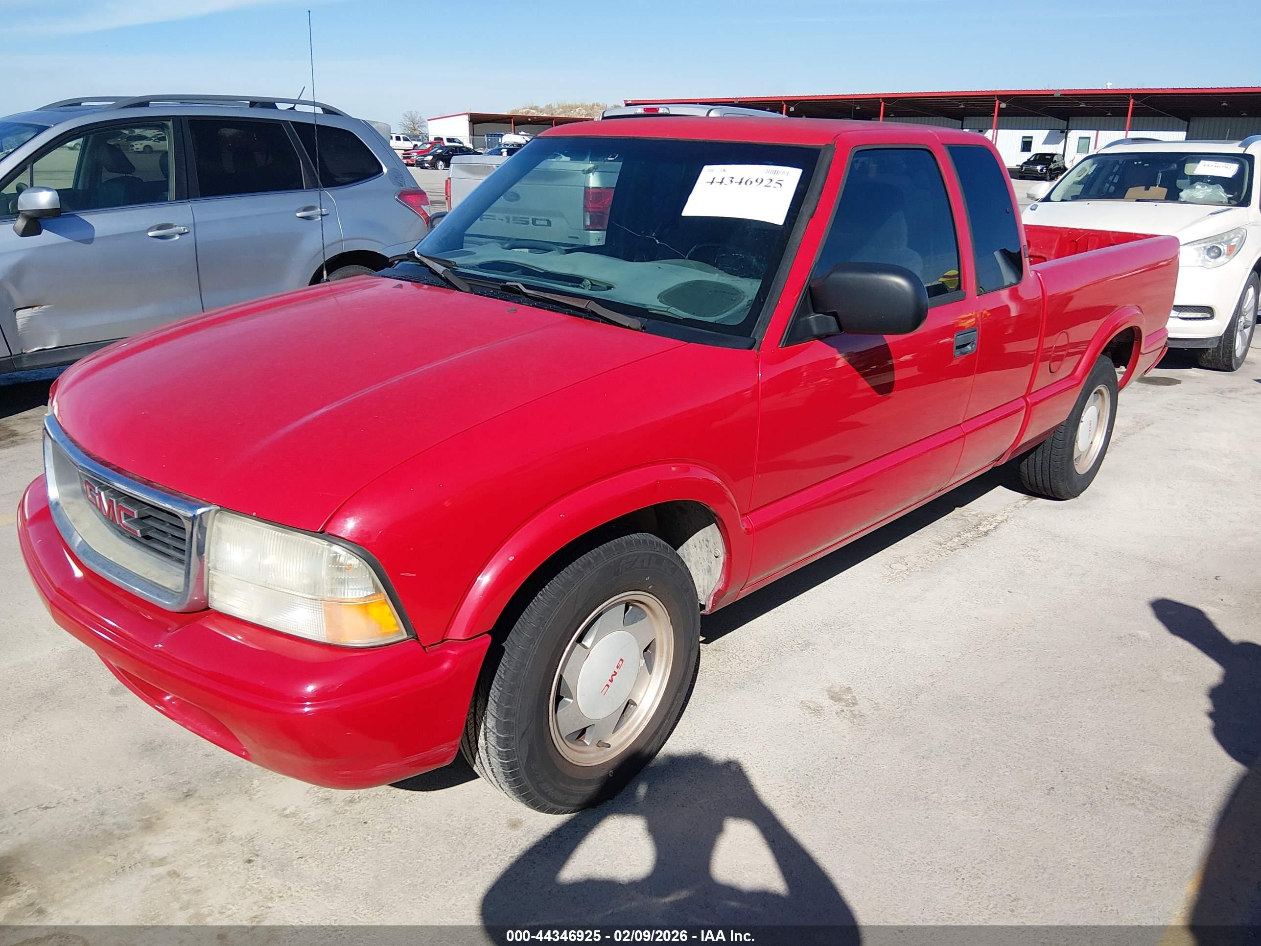 GMC SONOMA image 2