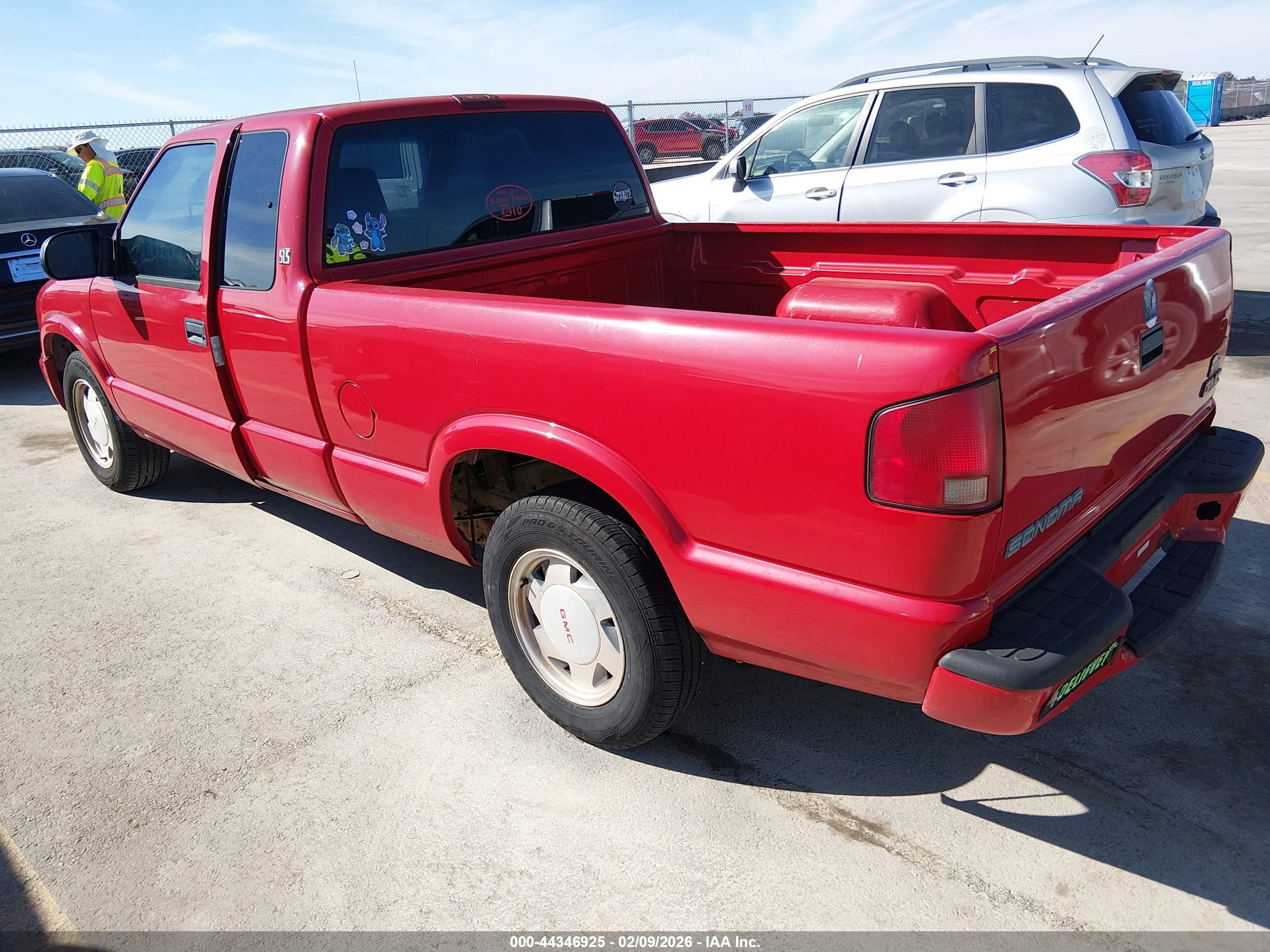 GMC SONOMA image 3