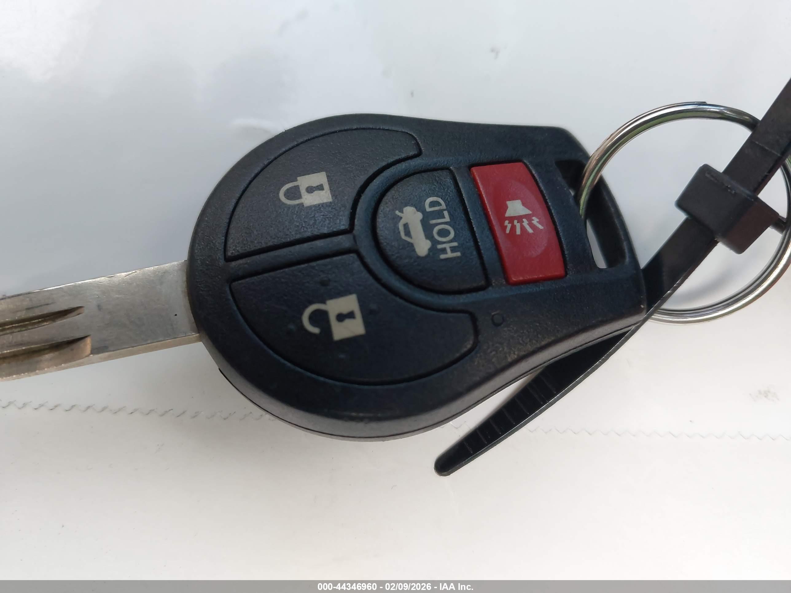 NISSAN SENTRA image 11