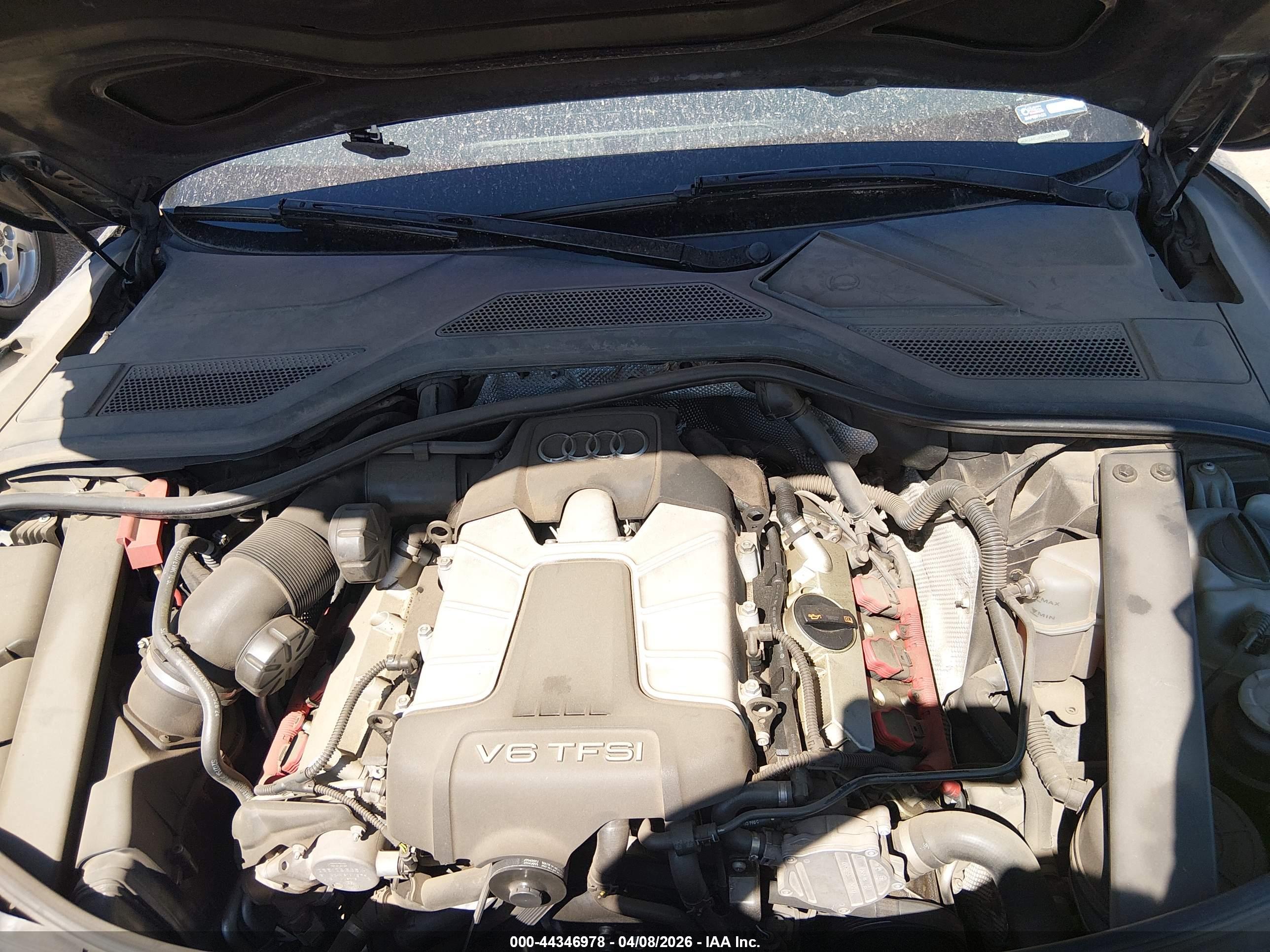 AUDI A8 image 10