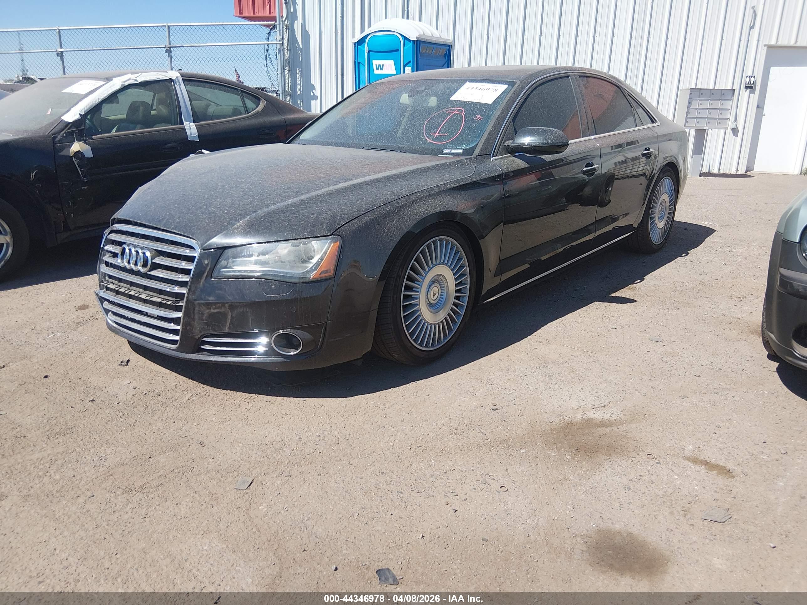 AUDI A8 image 2