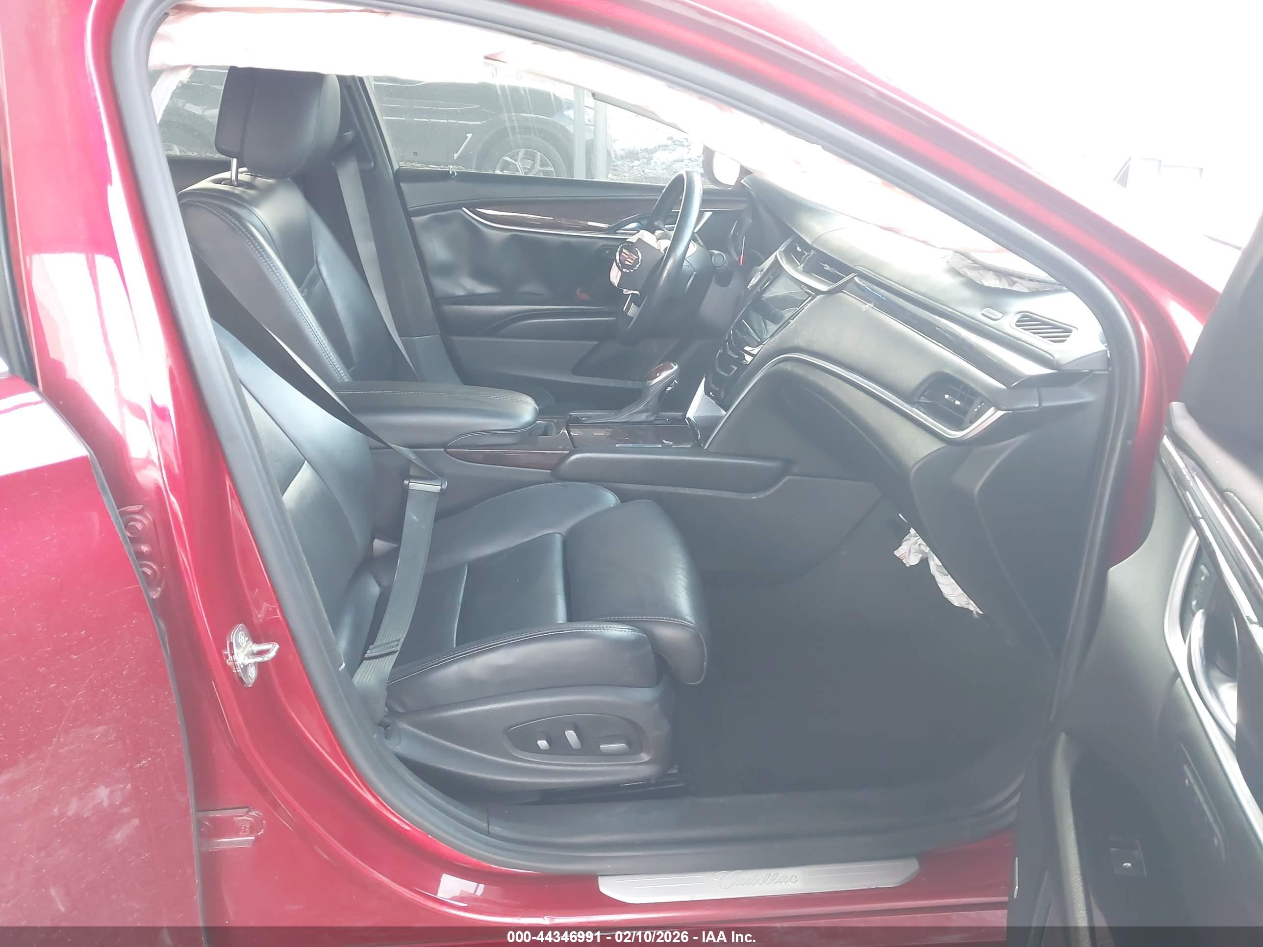 CADILLAC XTS image 5