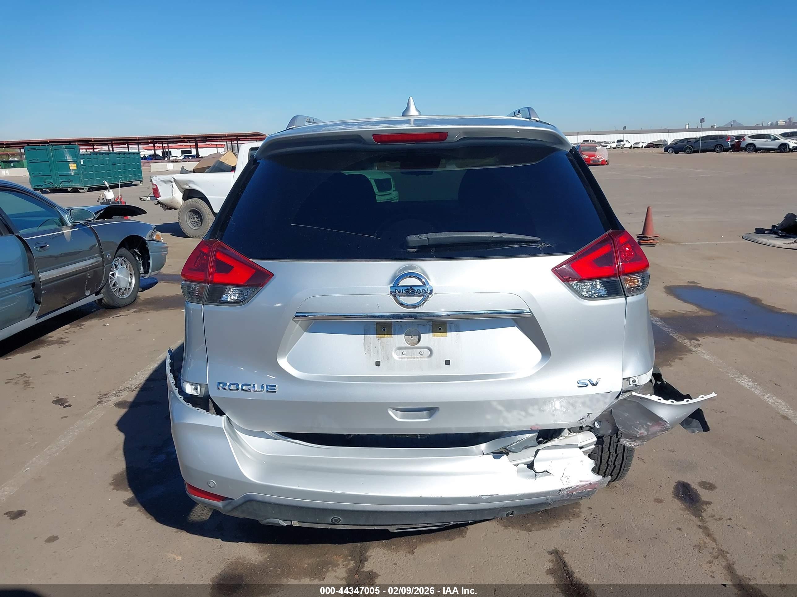NISSAN ROGUE image 6