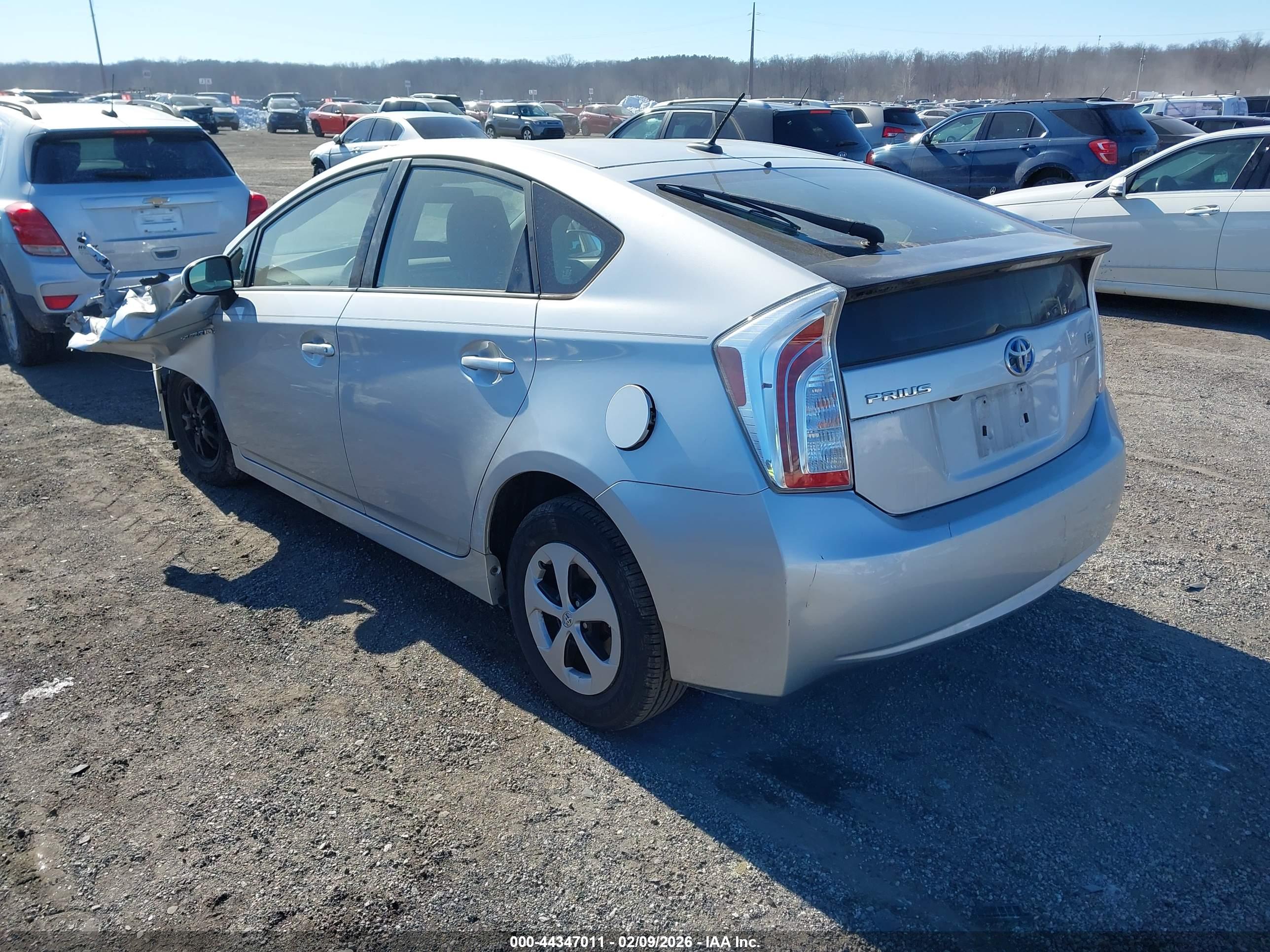 TOYOTA PRIUS image 3