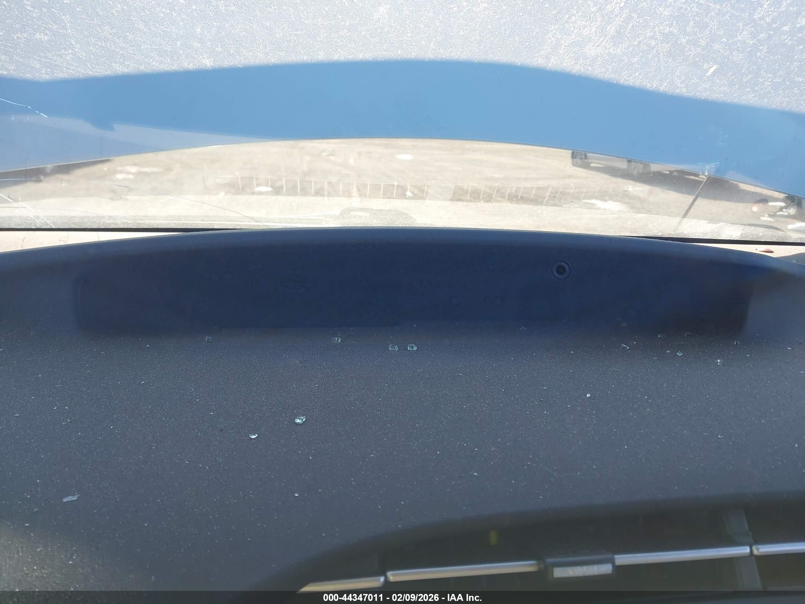 TOYOTA PRIUS image 7