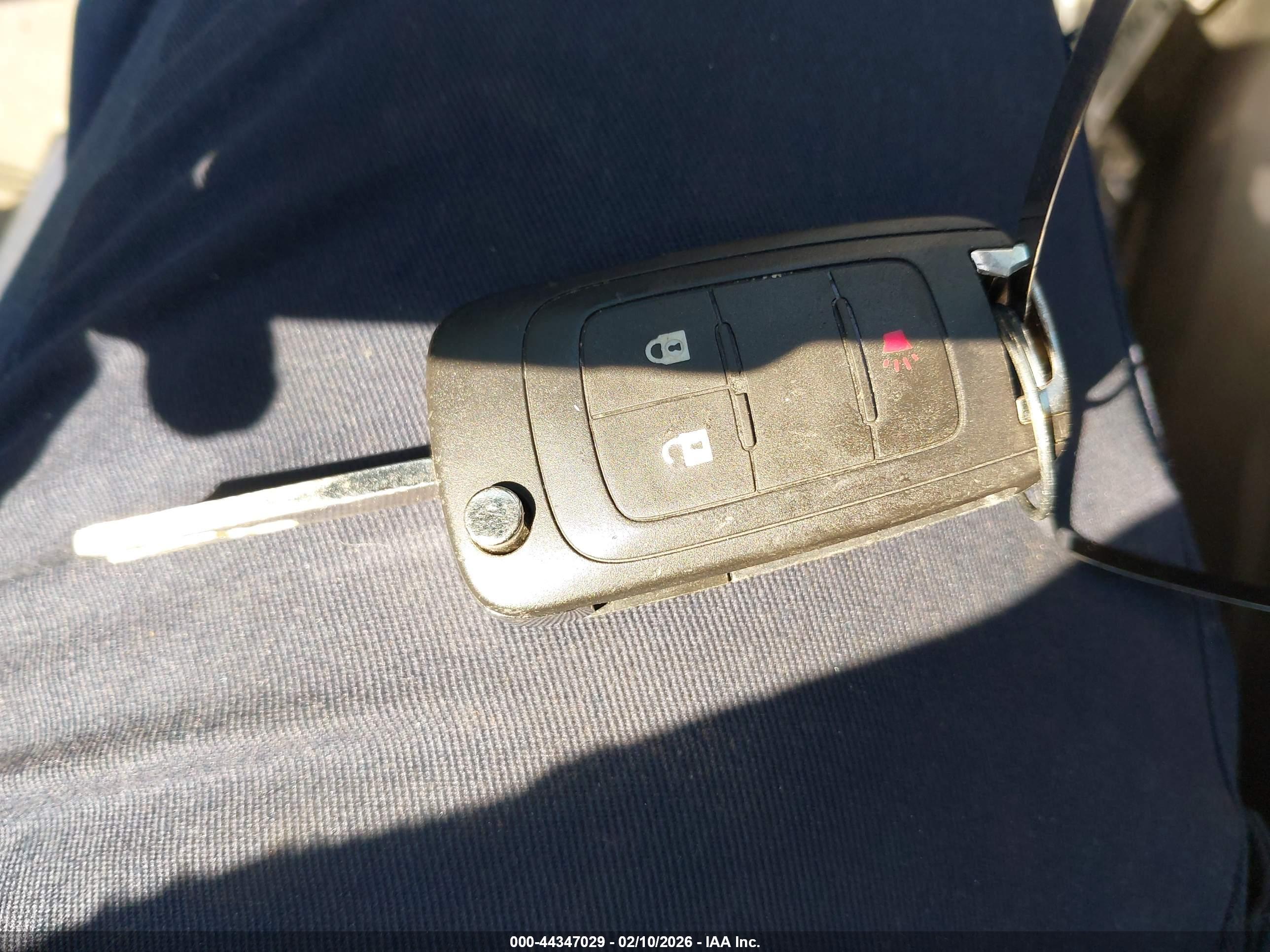 GMC TERRAIN image 11