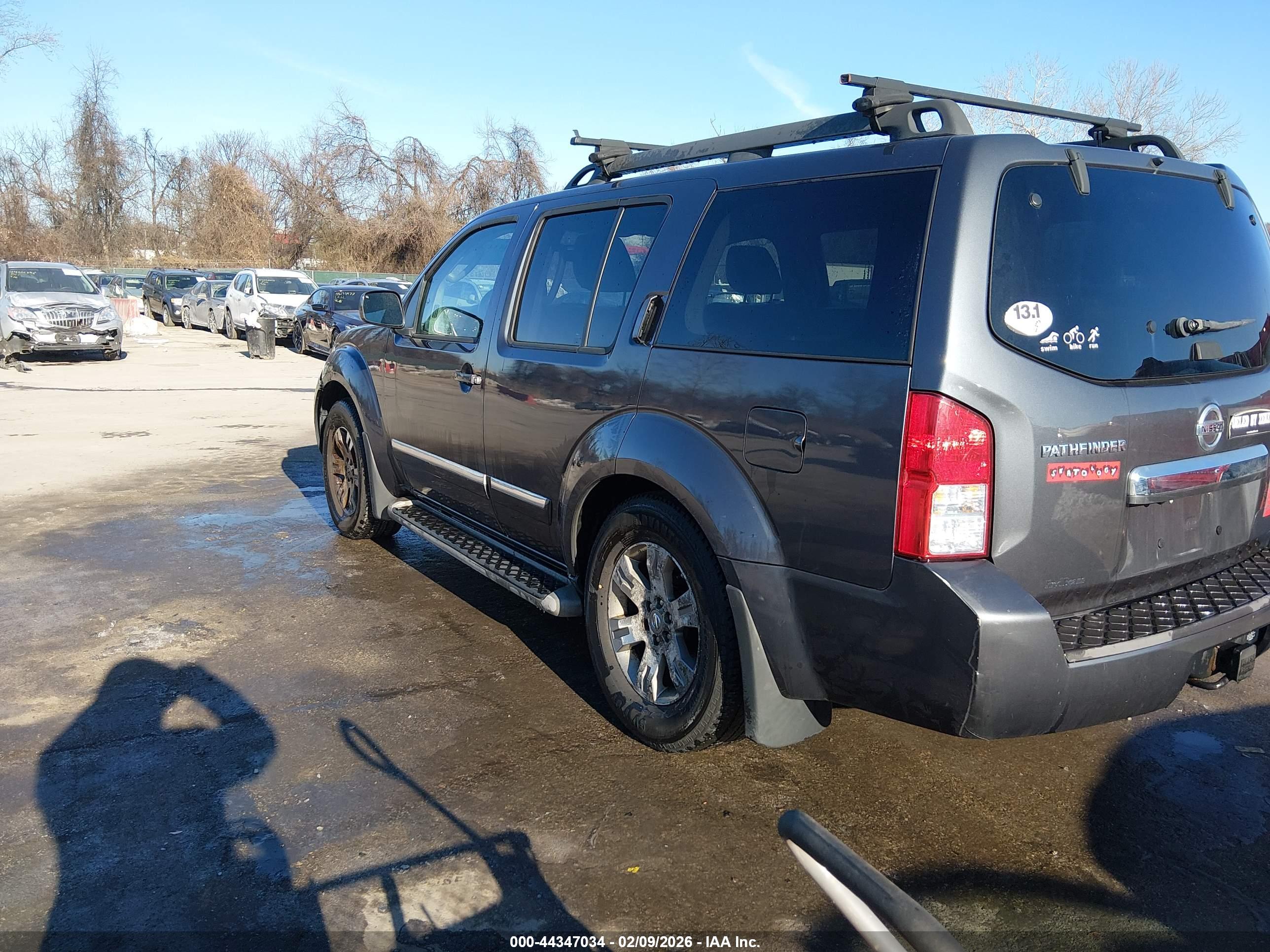NISSAN PATHFINDER image 3
