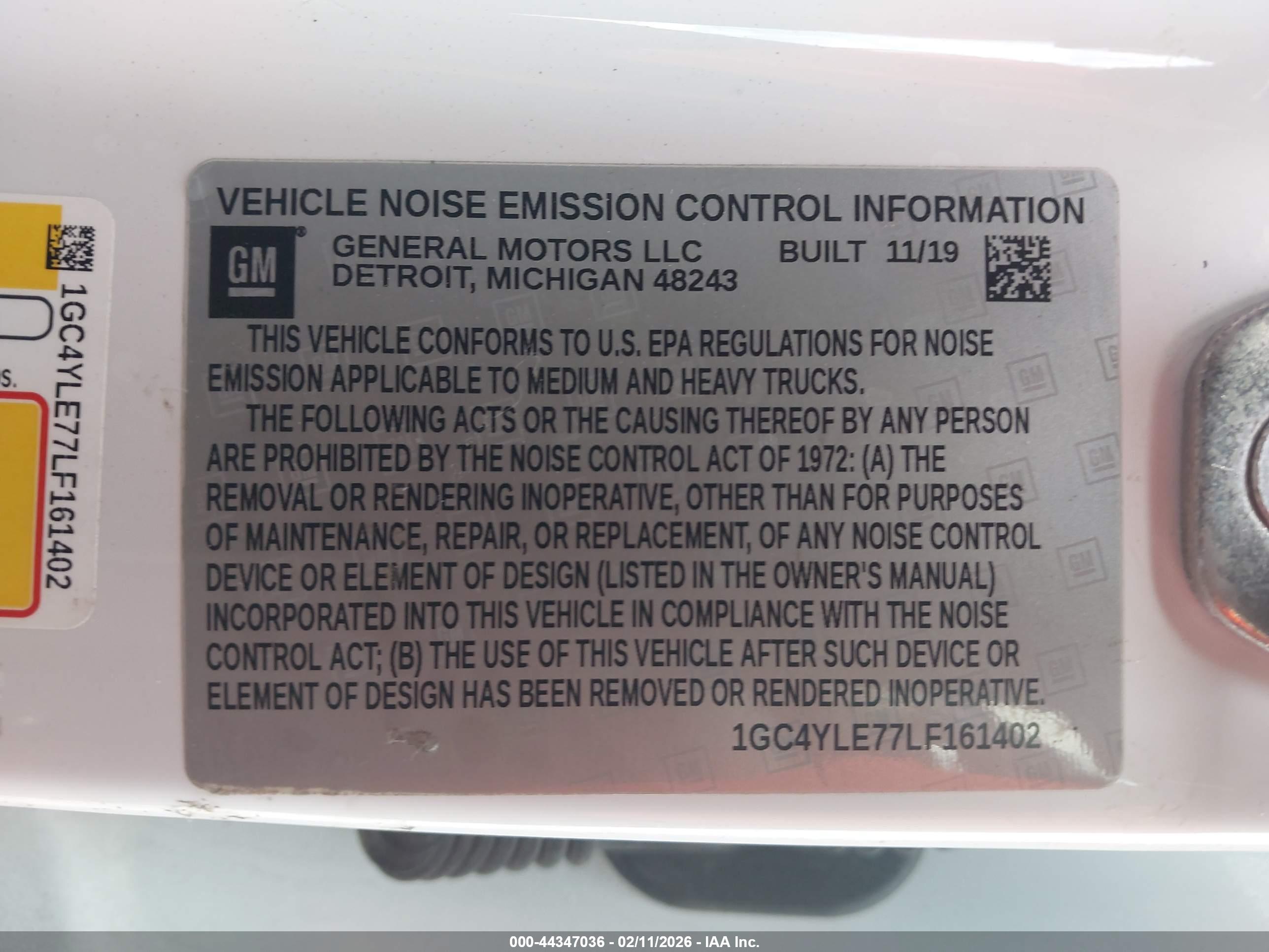 CHEVROLET SILVERADO image 9