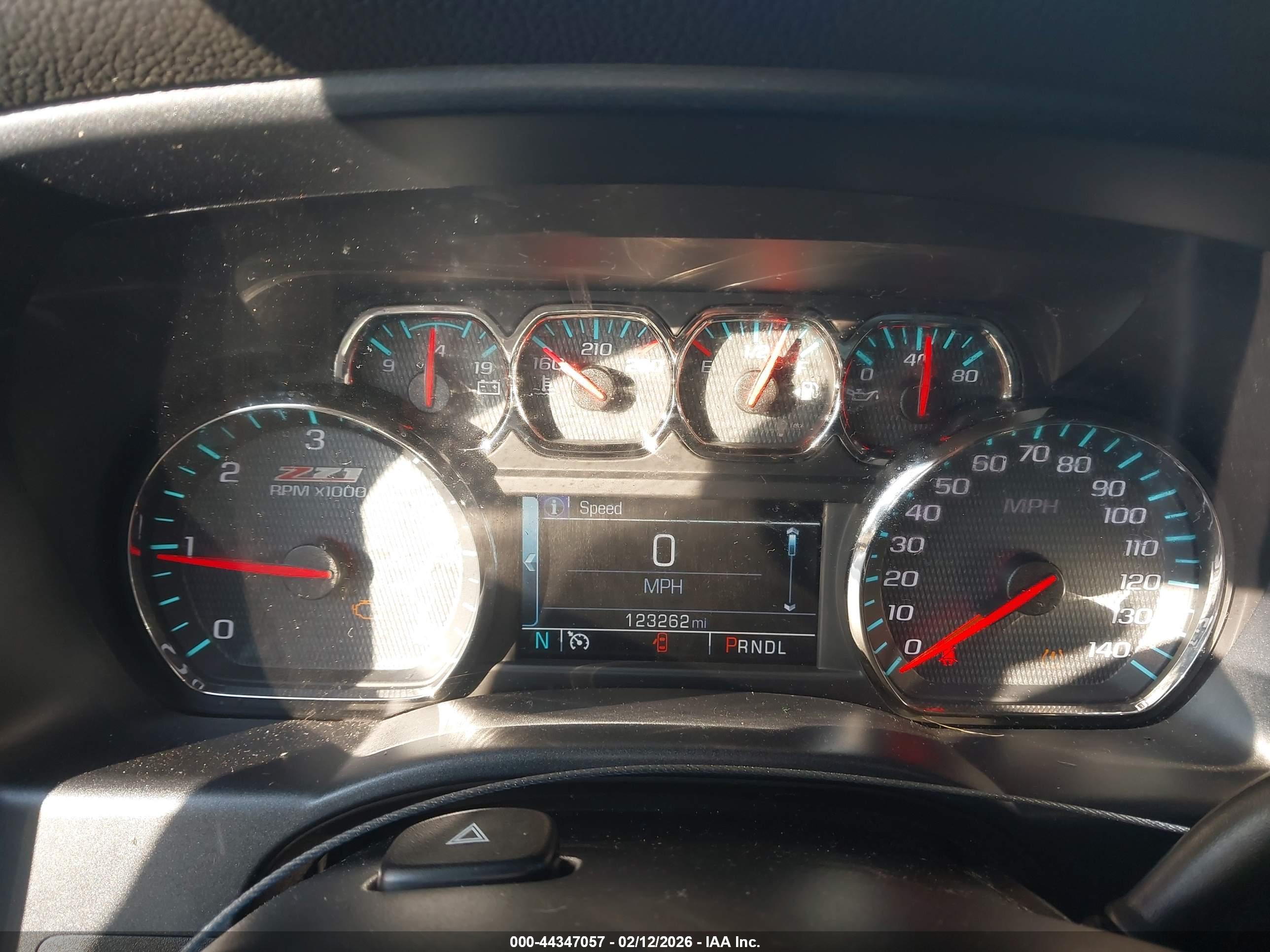 CHEVROLET SILVERADO image 7
