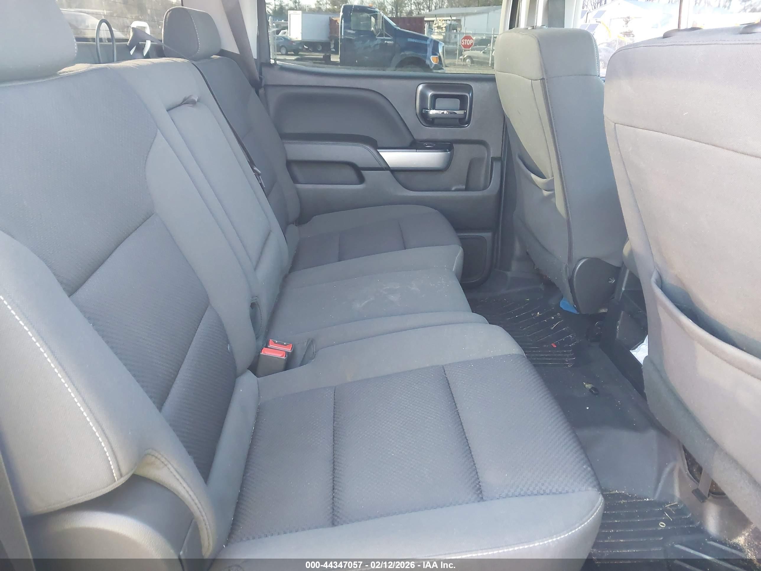 CHEVROLET SILVERADO image 8