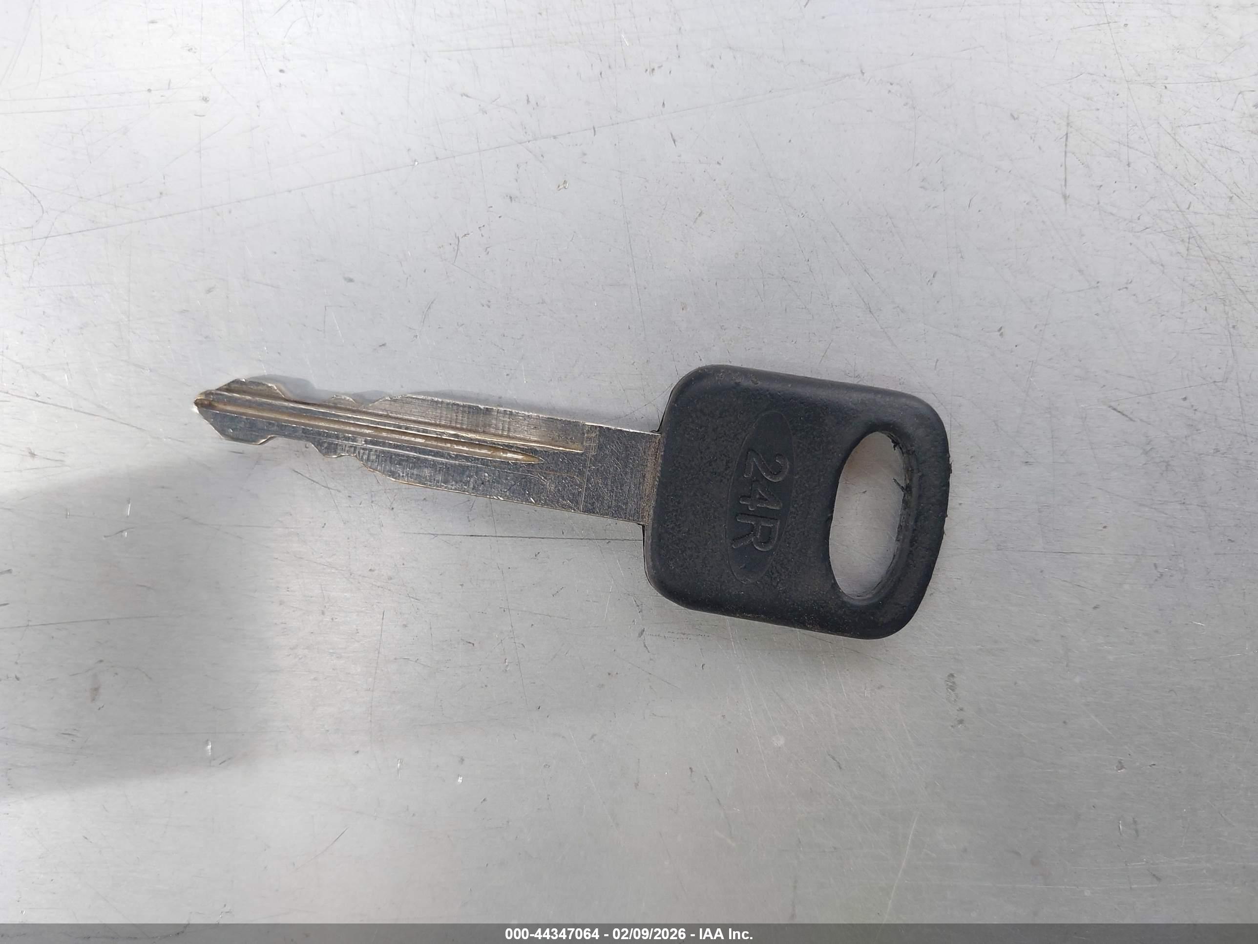 FORD F-550 image 11