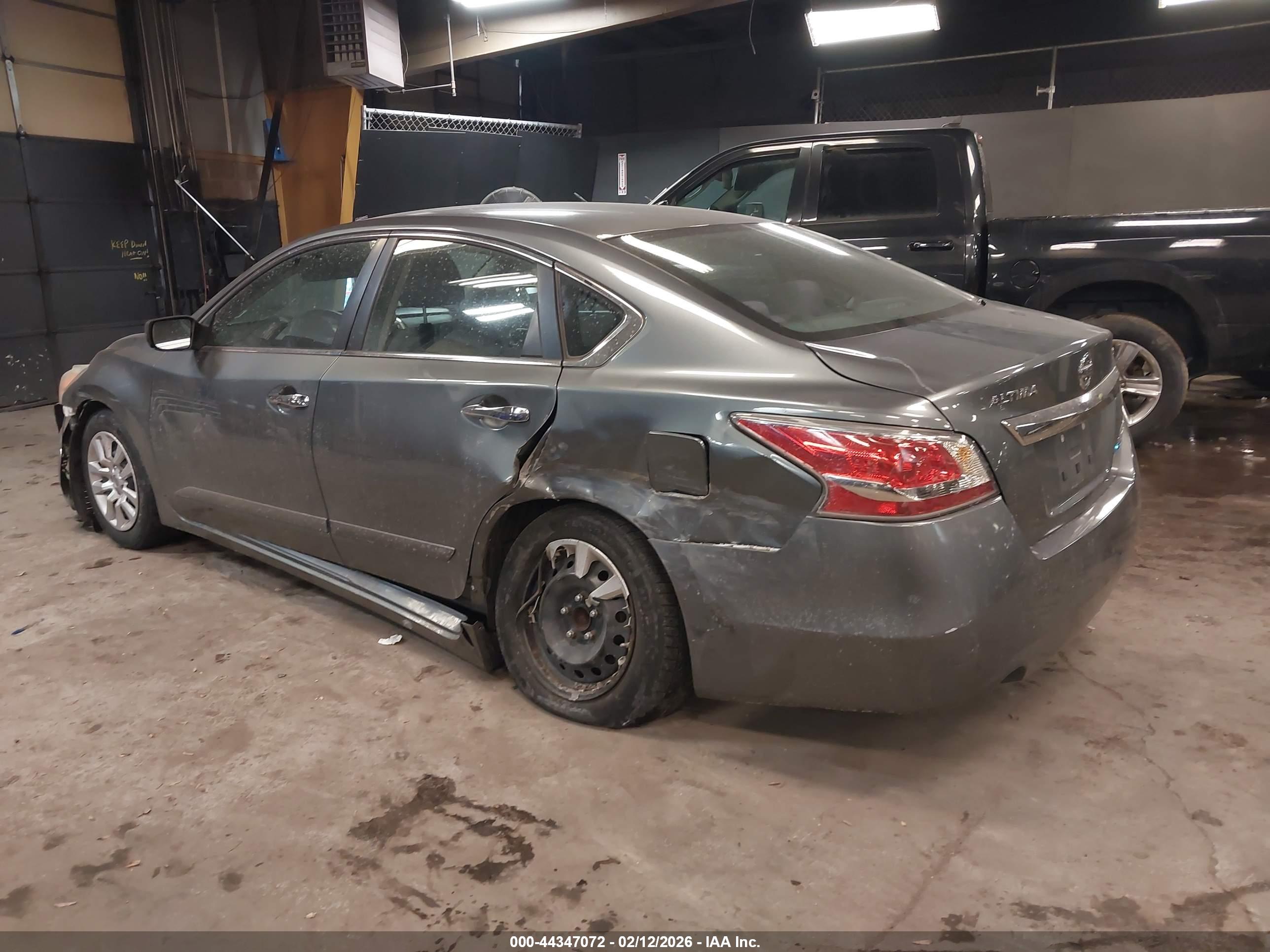 NISSAN ALTIMA image 3