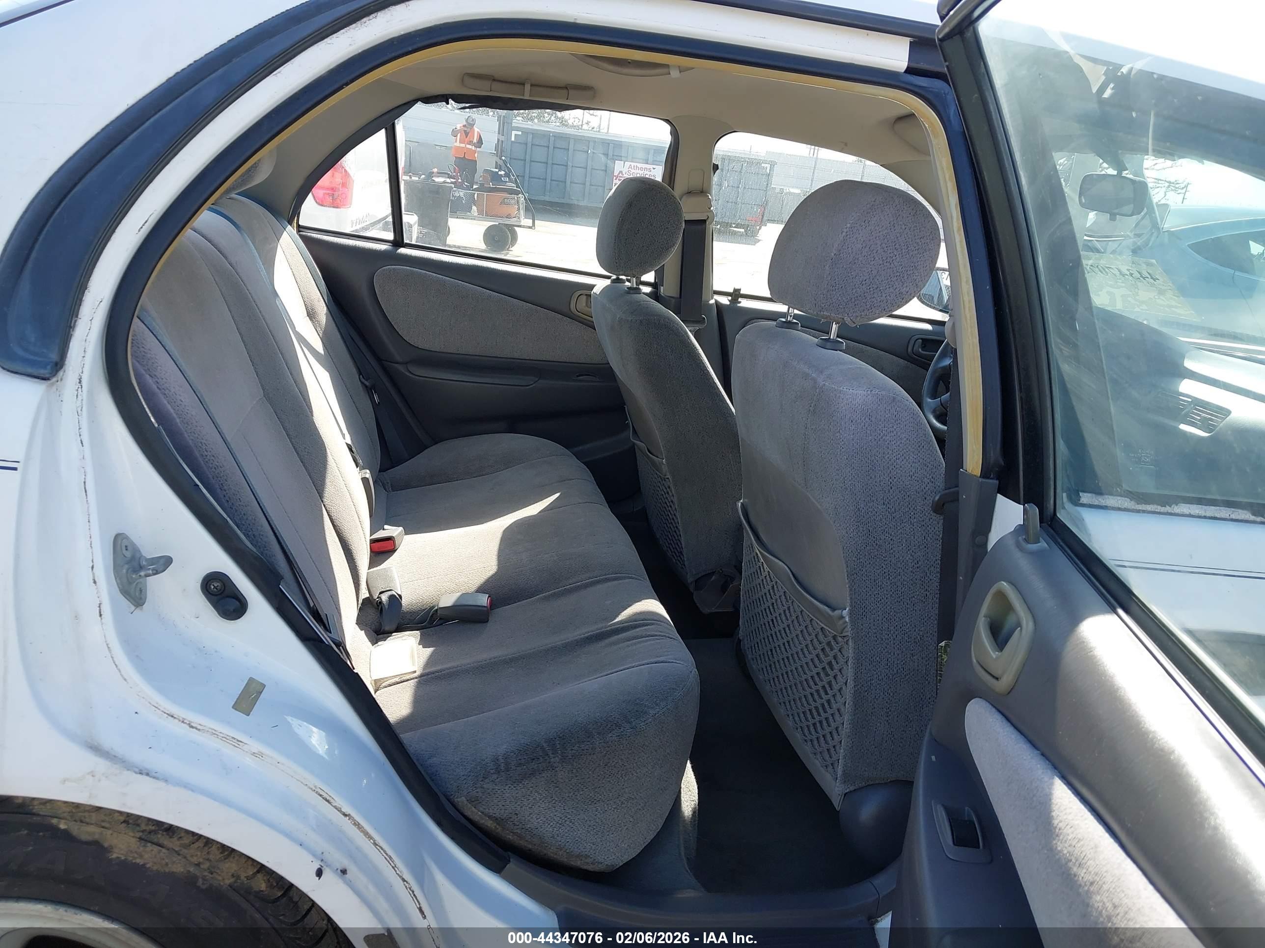 CHEVROLET PRIZM image 8