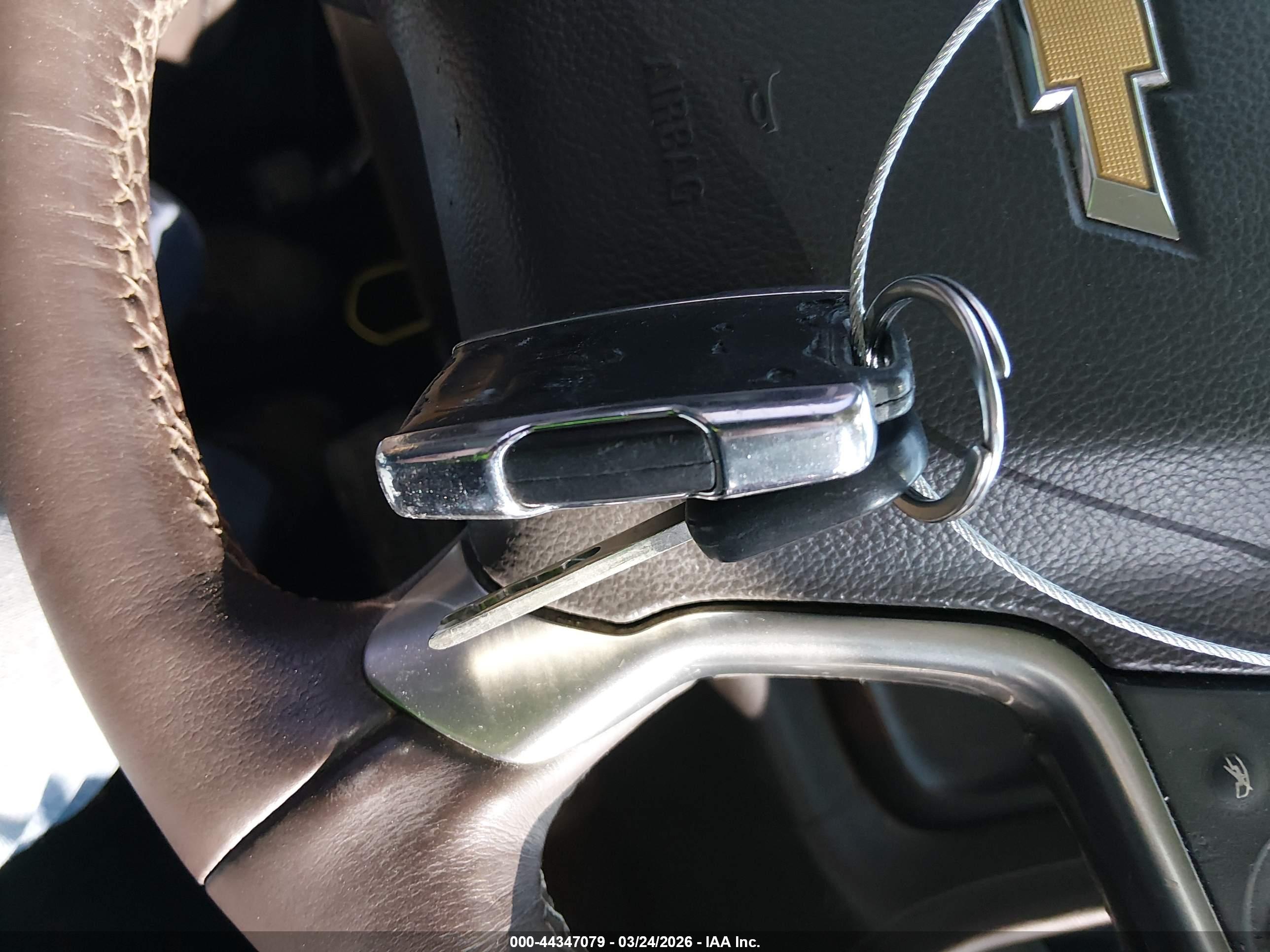 CHEVROLET SILVERADO image 11