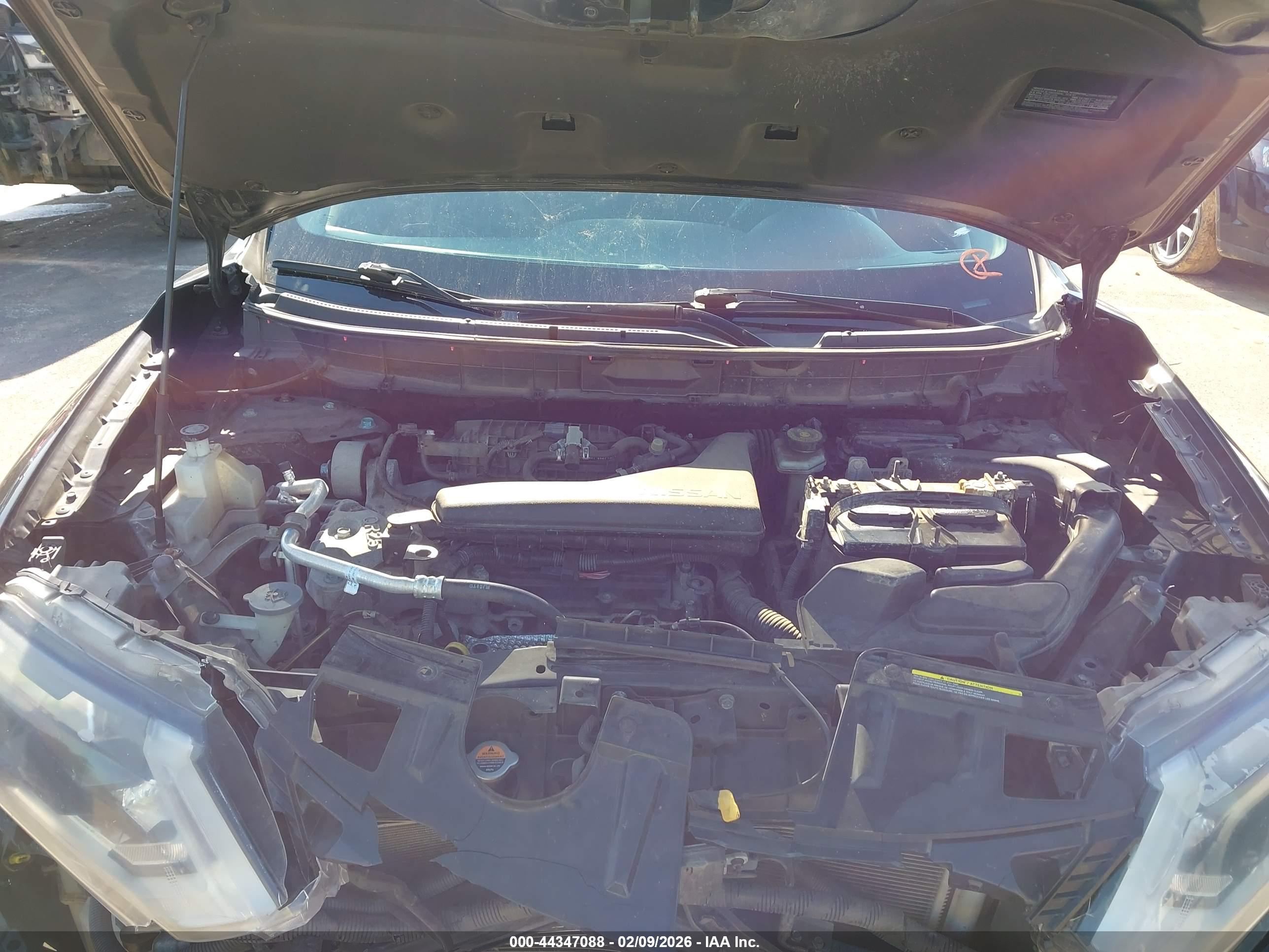 NISSAN ROGUE image 10