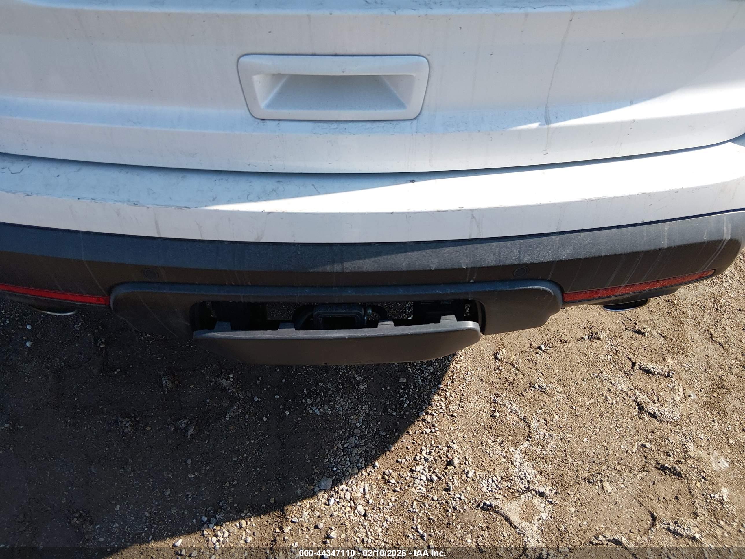FORD EXPLORER image 6