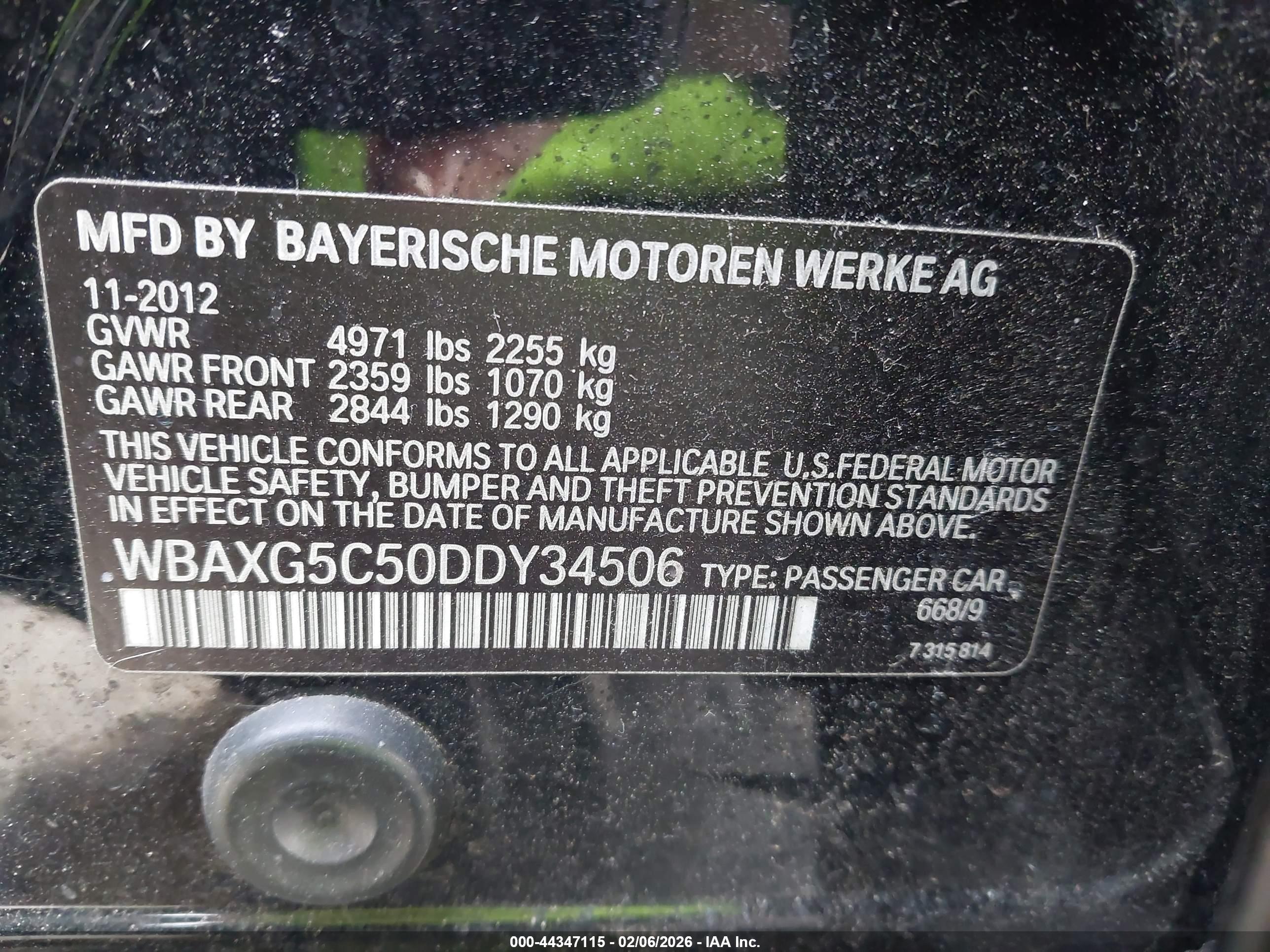 BMW 528I image 9