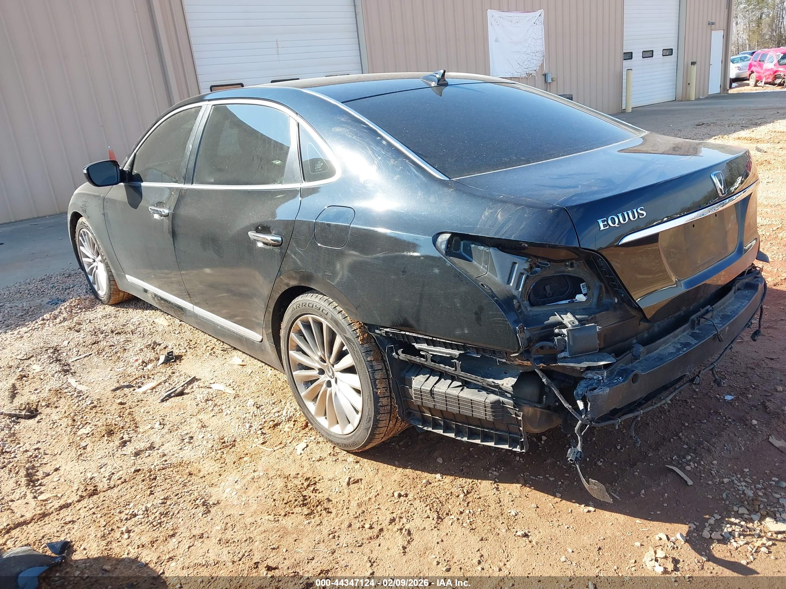 HYUNDAI EQUUS image 3
