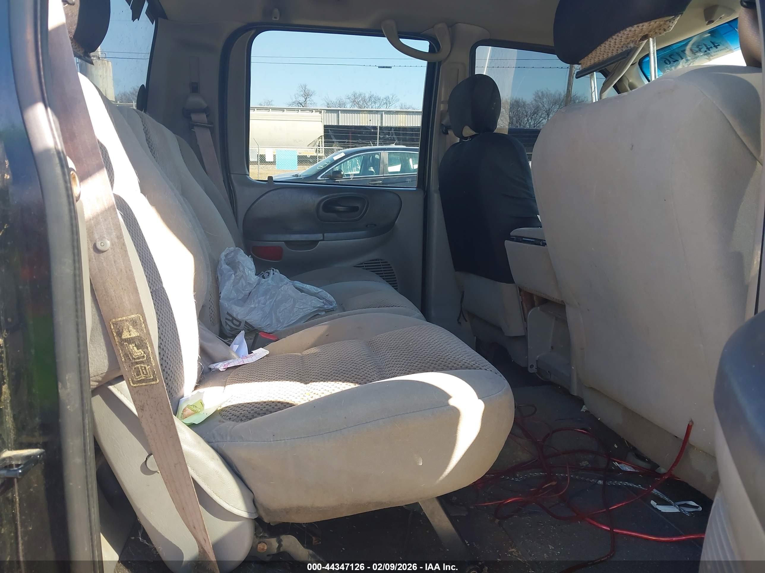 FORD F-150 image 8
