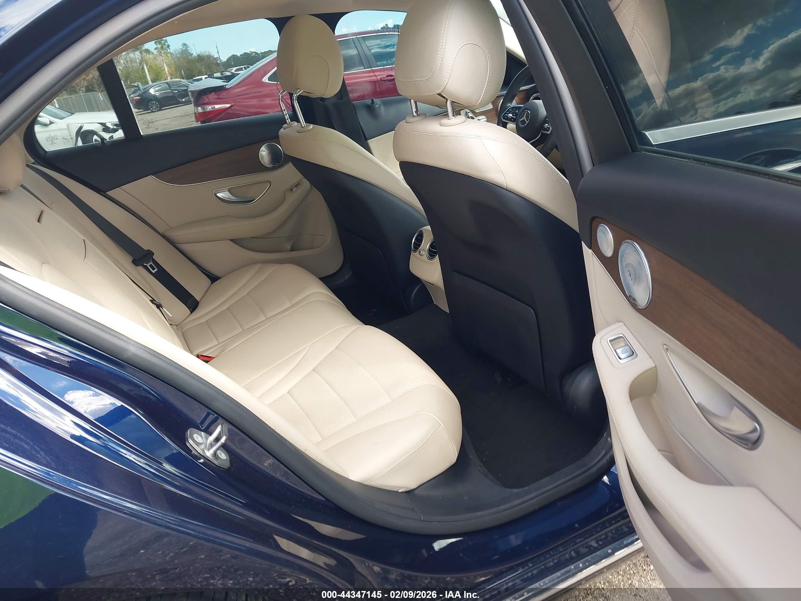 MERCEDES-BENZ C image 8