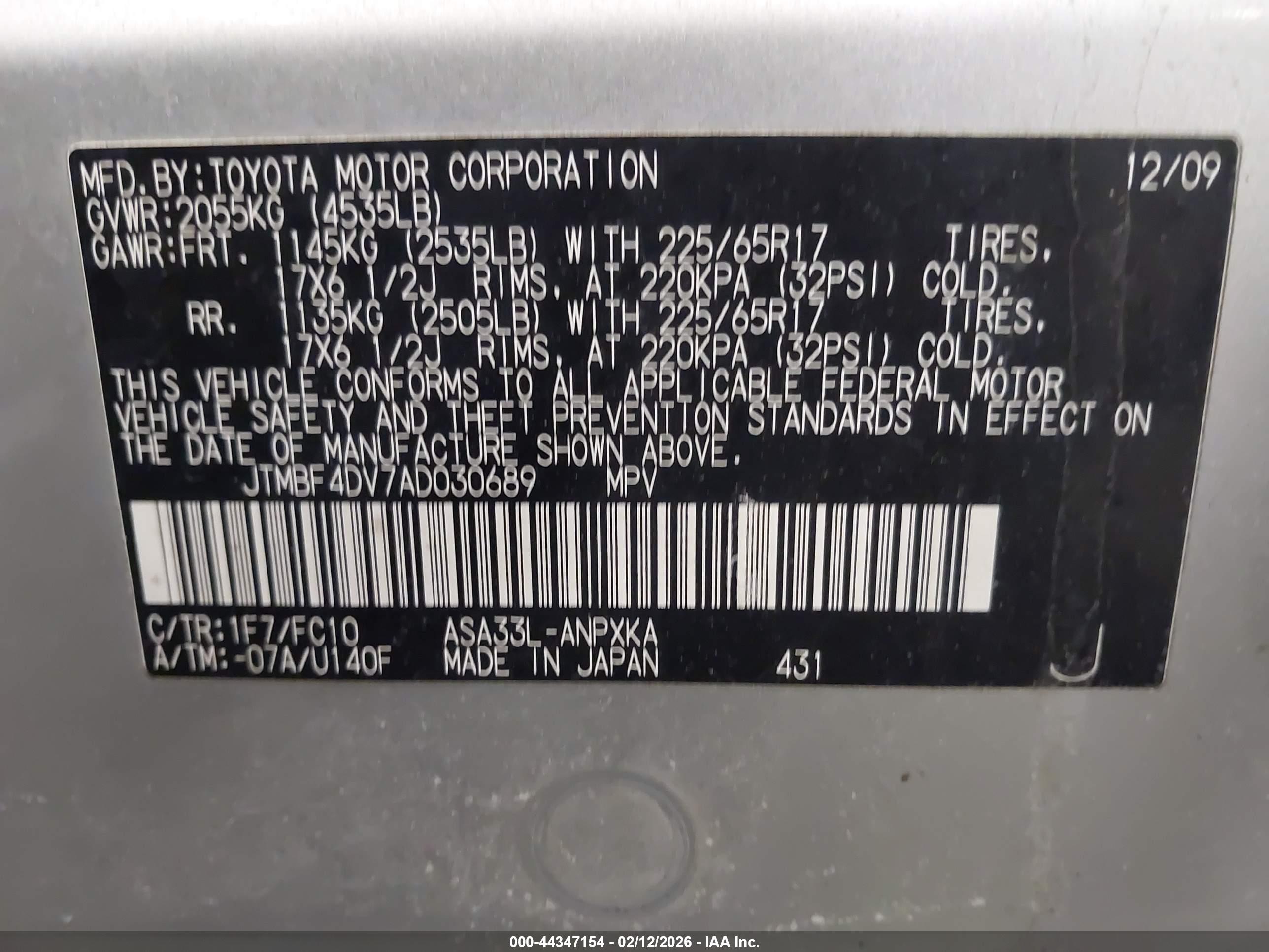 TOYOTA RAV4 image 9