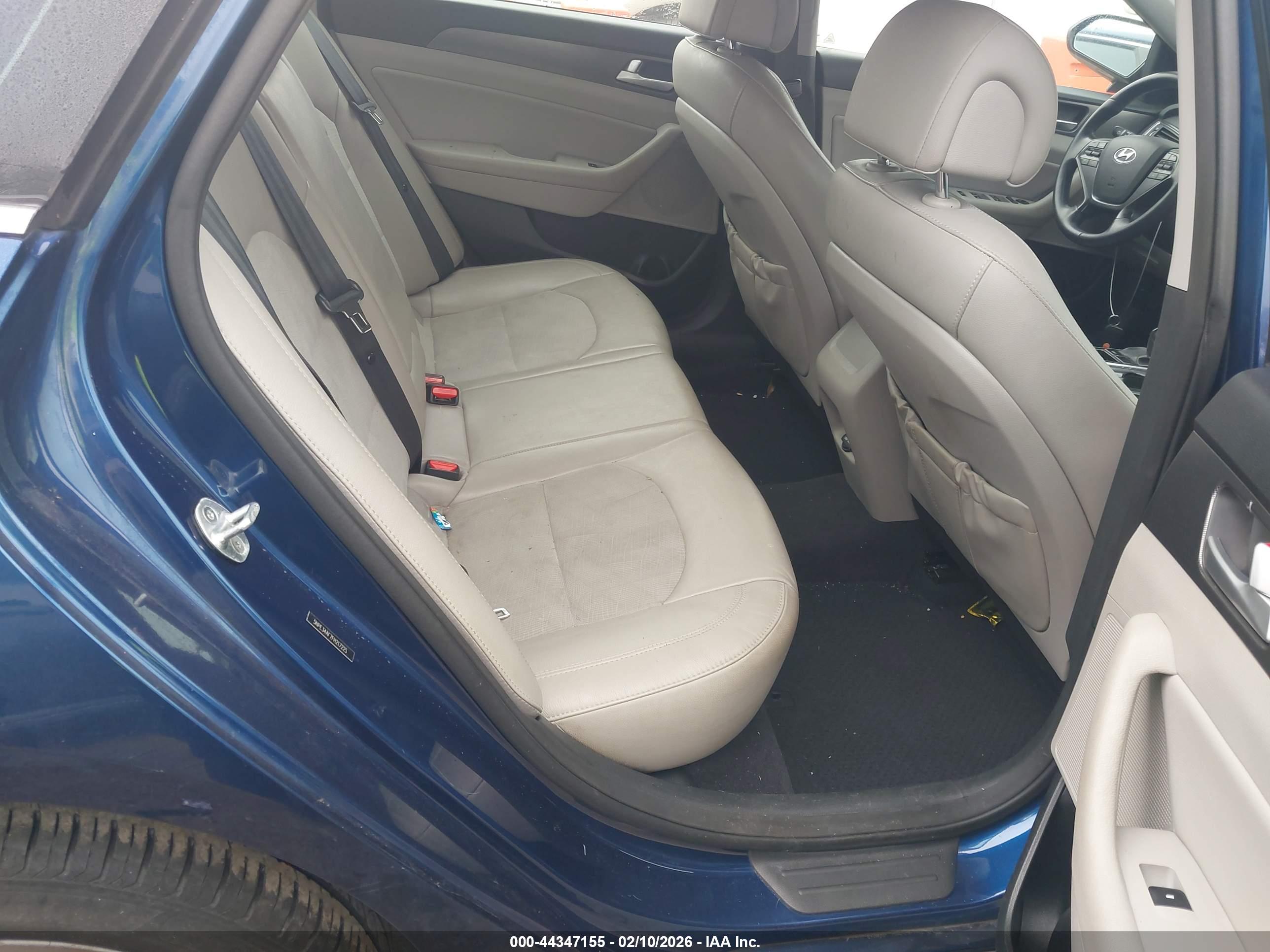 HYUNDAI SONATA image 8