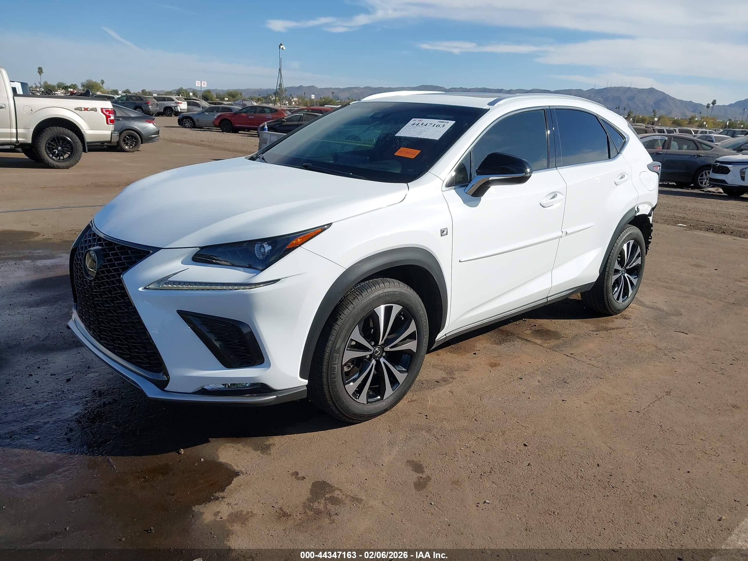 LEXUS NX image 2