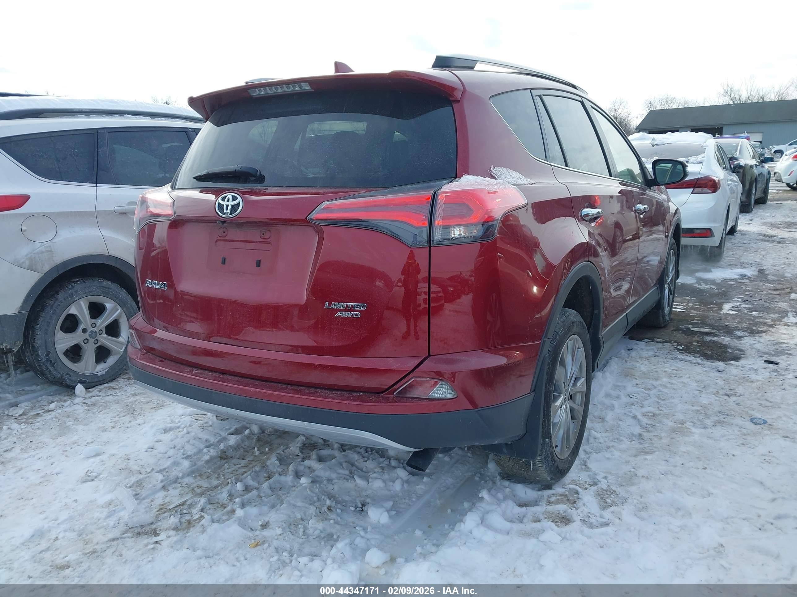 TOYOTA RAV4 image 4